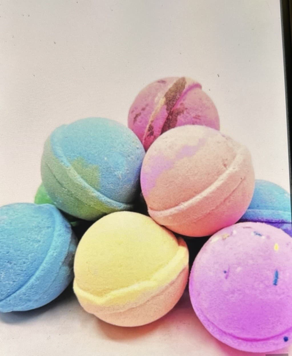 Naturally Vain Luxury Bath Bomb Set 9Pack Assorted Scents Non Staining - Thumbnail 9