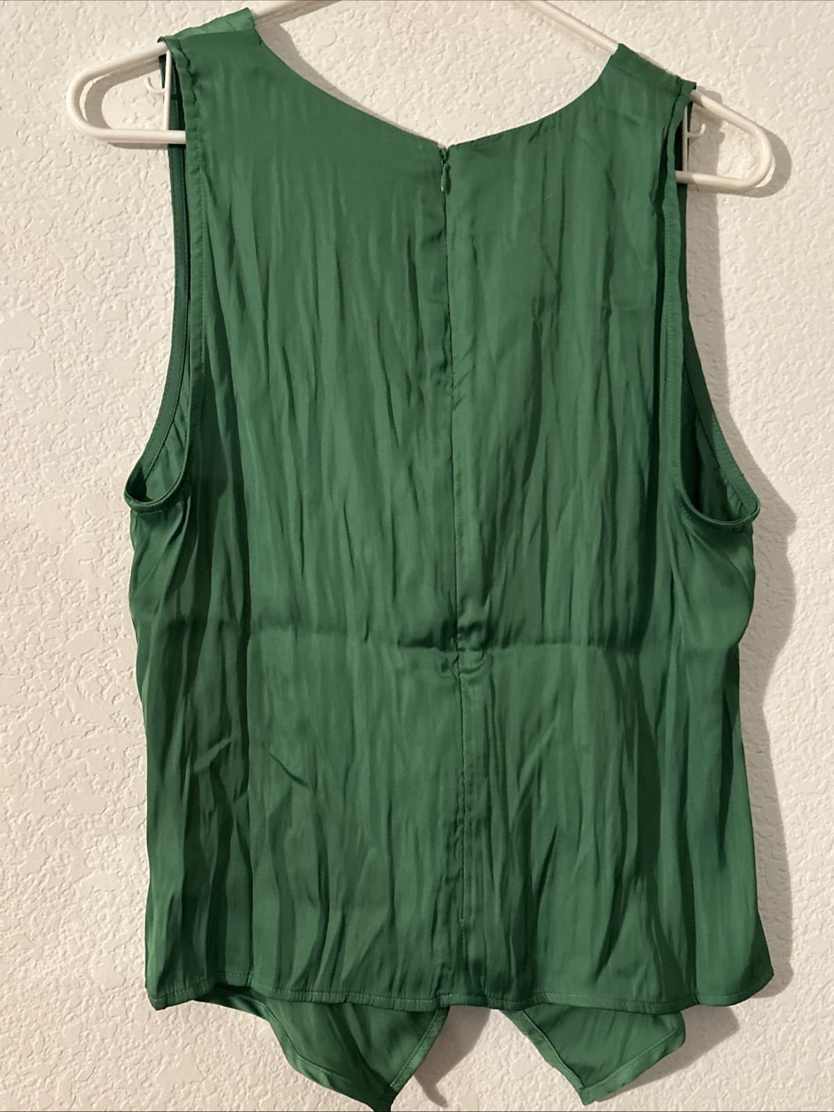 Women’s Scoop Vneck Shirted Tan Top NWT Large (12-14) Green - Thumbnail 5