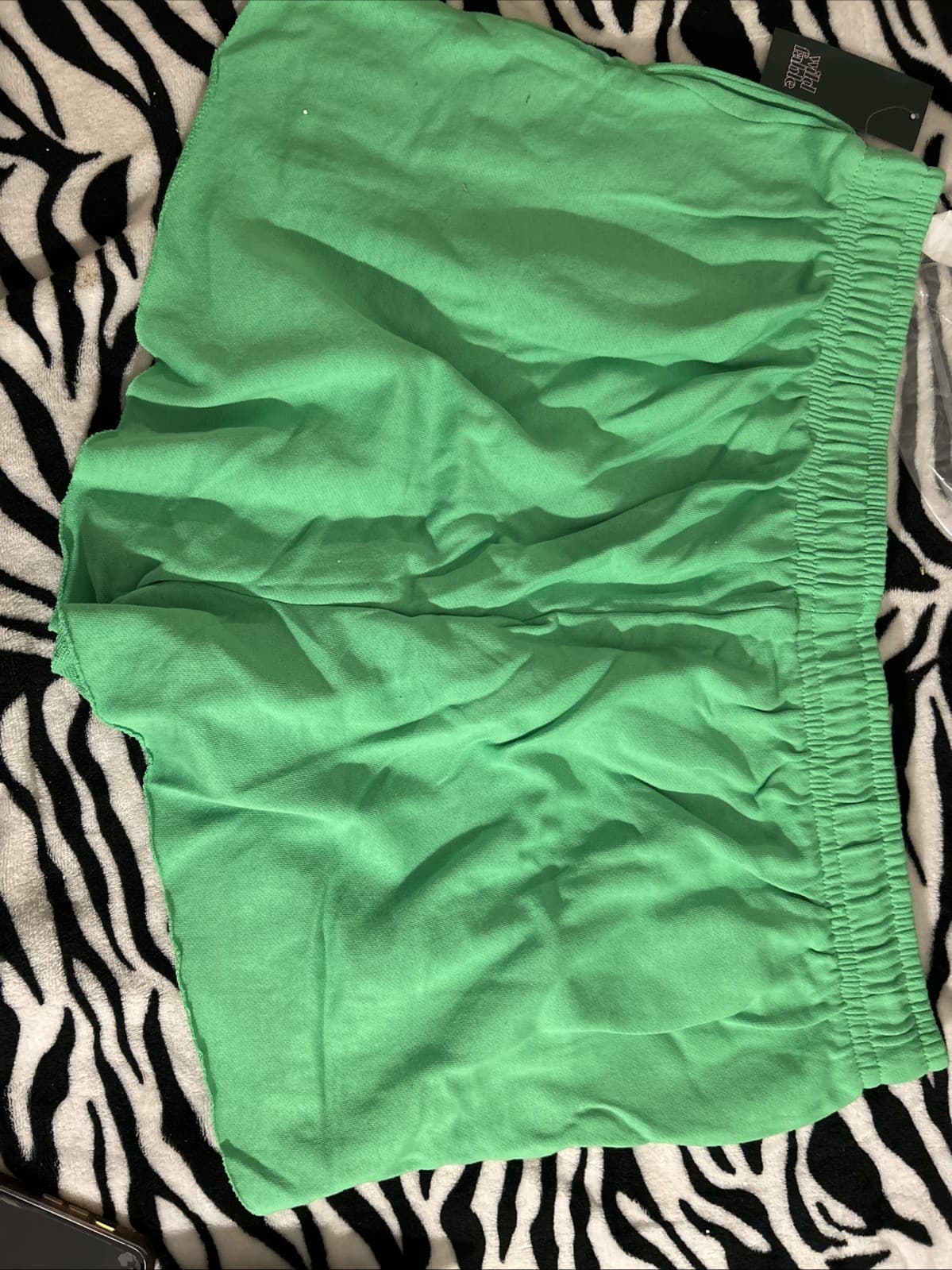 Women’s Vibrant Green Shorts Oahu Honolulu NWT 2X Wild Fable - Thumbnail 6