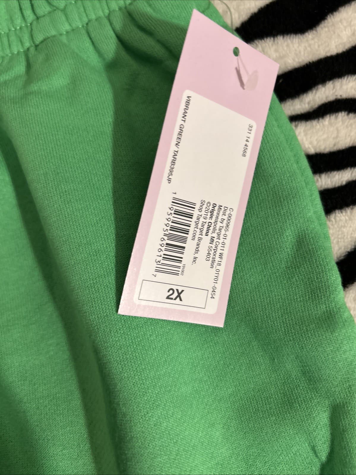 Women’s Vibrant Green Shorts Oahu Honolulu NWT 2X Wild Fable - Thumbnail 3