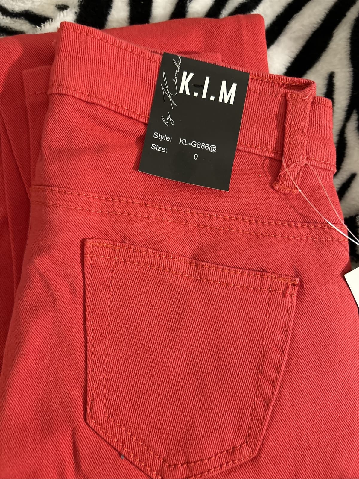Women’s Red Stretch Jeans NWT K.I.M By Kimberly Jeans Size 0 - Thumbnail 3