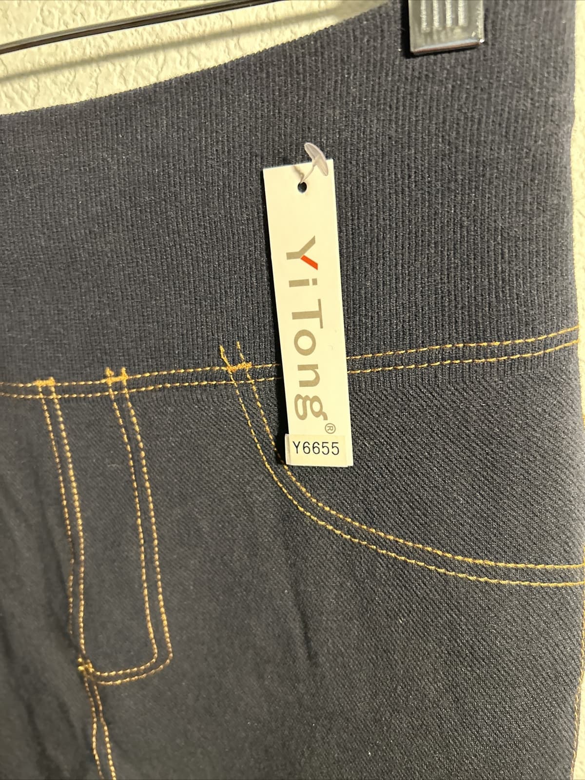 Women’s YI Tong Leggings NWT XXL - Thumbnail 2
