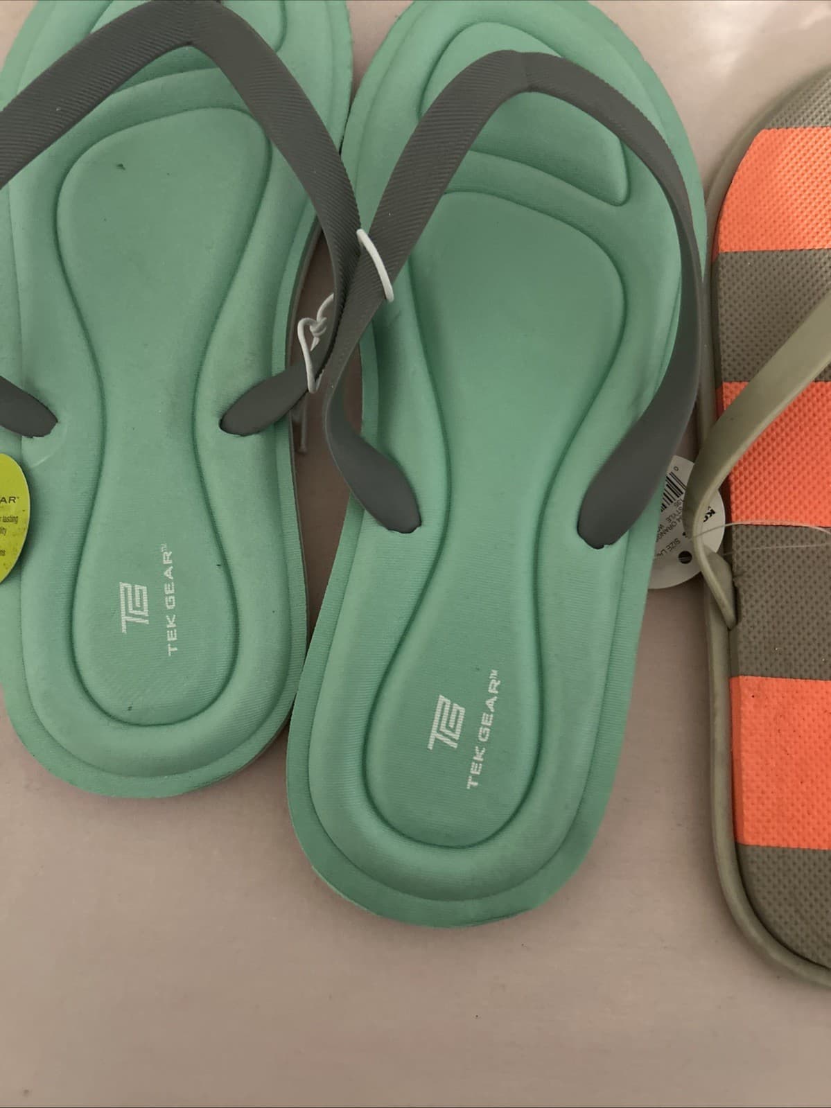 Lot Of 2 Tek Gear Slip On Sandals NWT Large And Xl - Thumbnail 3