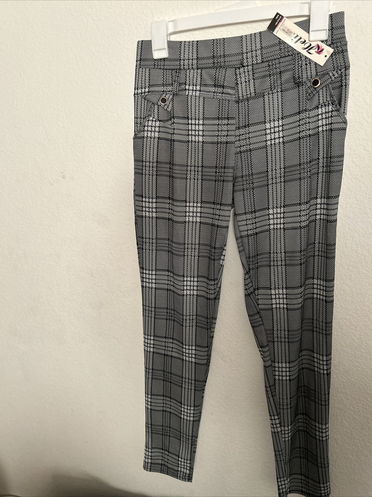 Women’s Helia Pants NWT L/Xl - Thumbnail 3