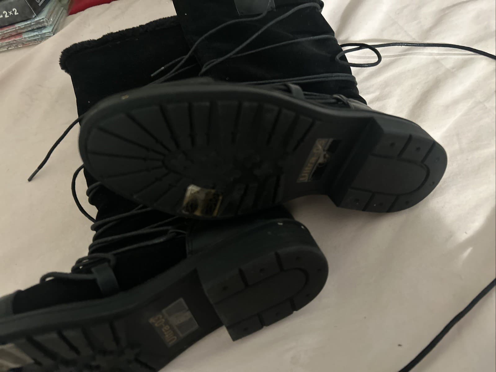 Women’s size 6 black boots new - Thumbnail 6