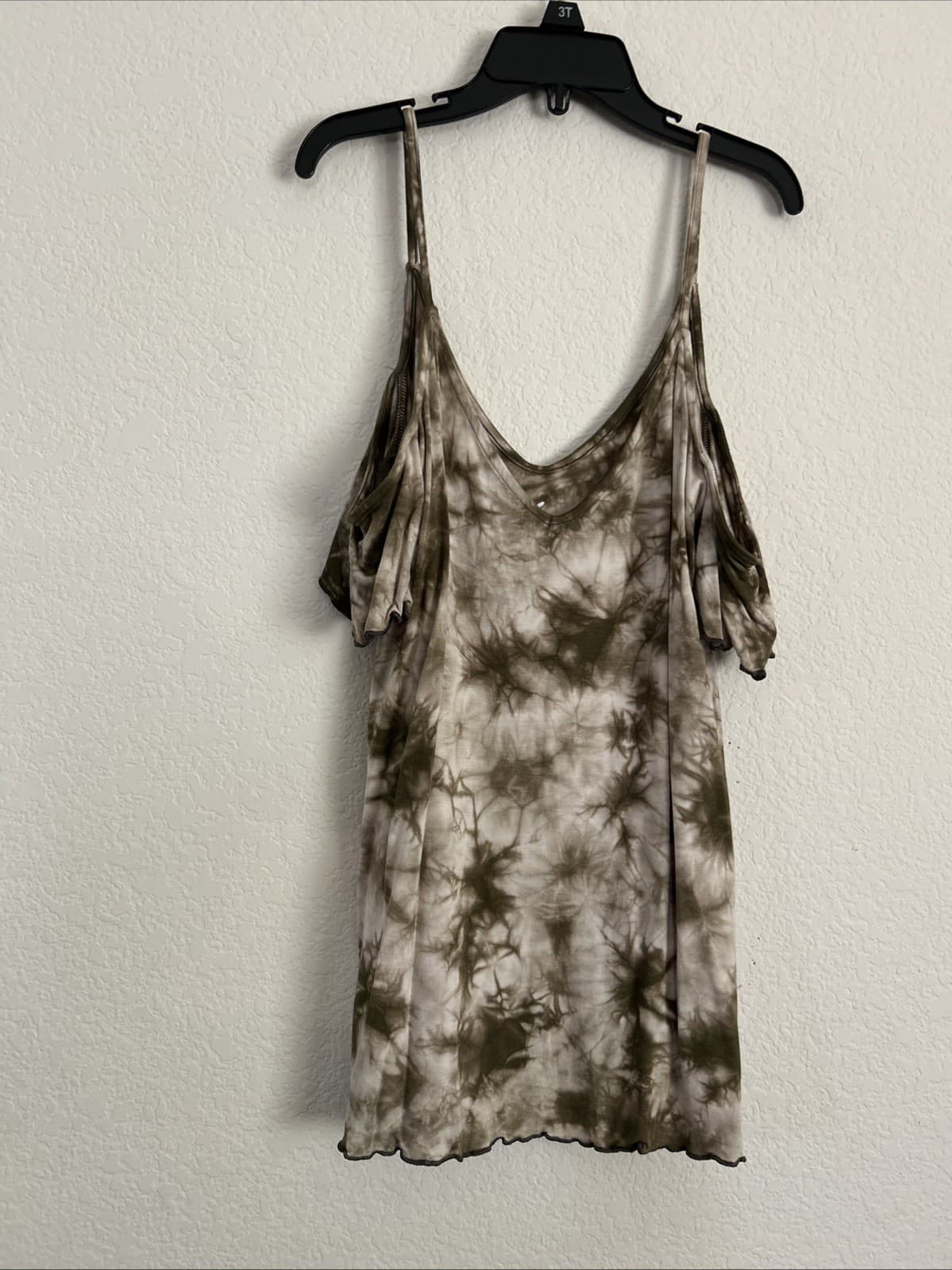 Lot Of 2 Women’s Sleeveless Tank Tops Sz XS NWT And NWOT - Thumbnail 4