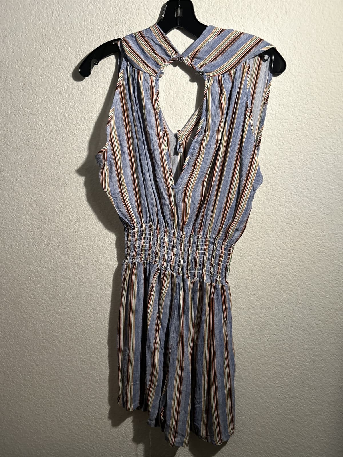 Women’s Romper NWT L/XL NWT - Thumbnail 2