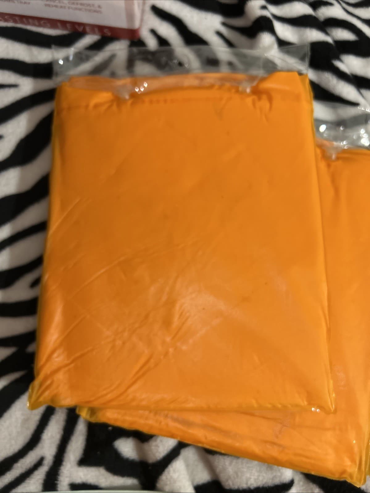 Emergency Poncho - Orange 50x80 New In Pack Lot Of 3 Hawk - Thumbnail 5