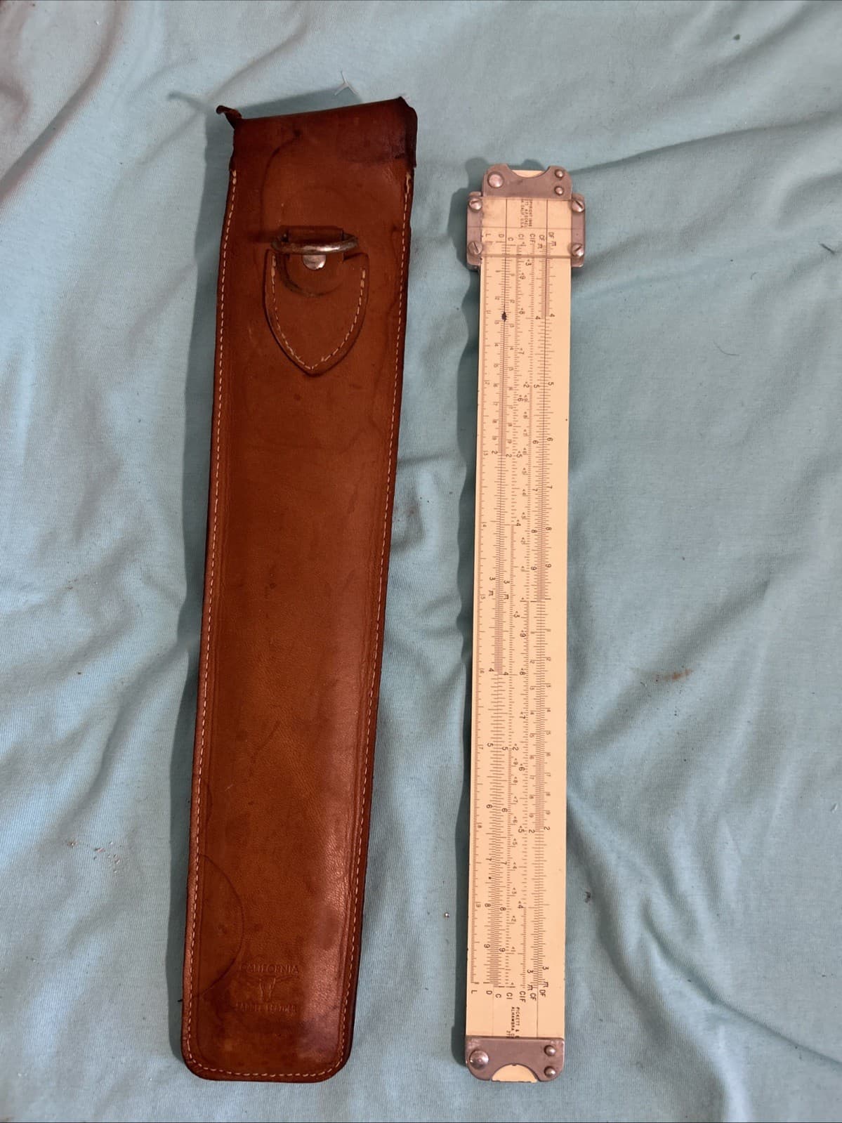 Pickett 1000 Ortho-Phase Duplex Slide Rule, Alhambra With Case - Thumbnail 2