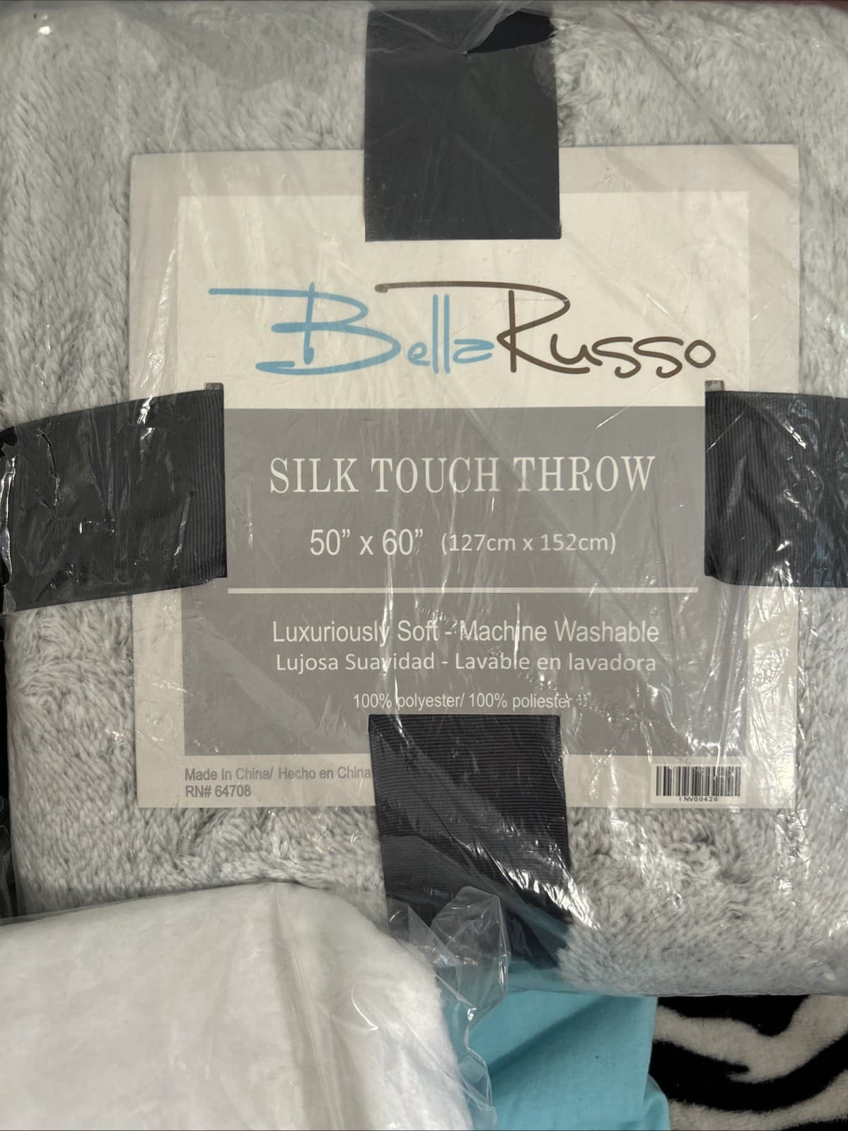 Lot Of 3 Throw Blankets New - Thumbnail 3