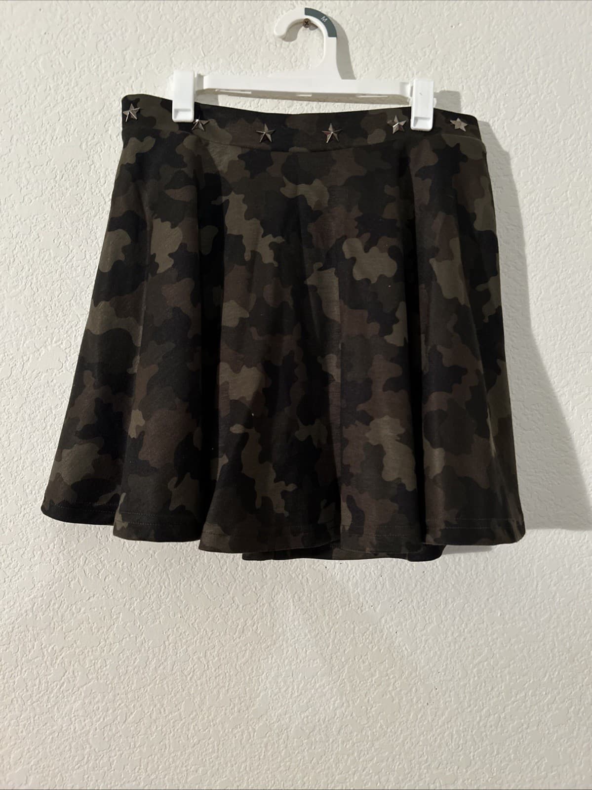 Women’s Ecko Camo Mini Skirt NWT Sans Souci Medium
