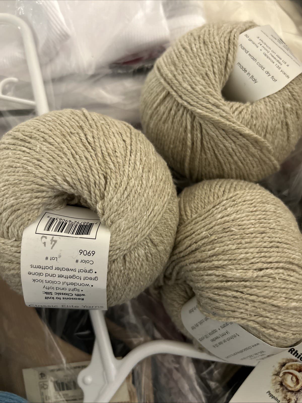 3 Classic Elite Yarn CLASSIC SILK Beige 50% Cotton 30% Silk 20% Nylon 50g 135yds - Thumbnail 4