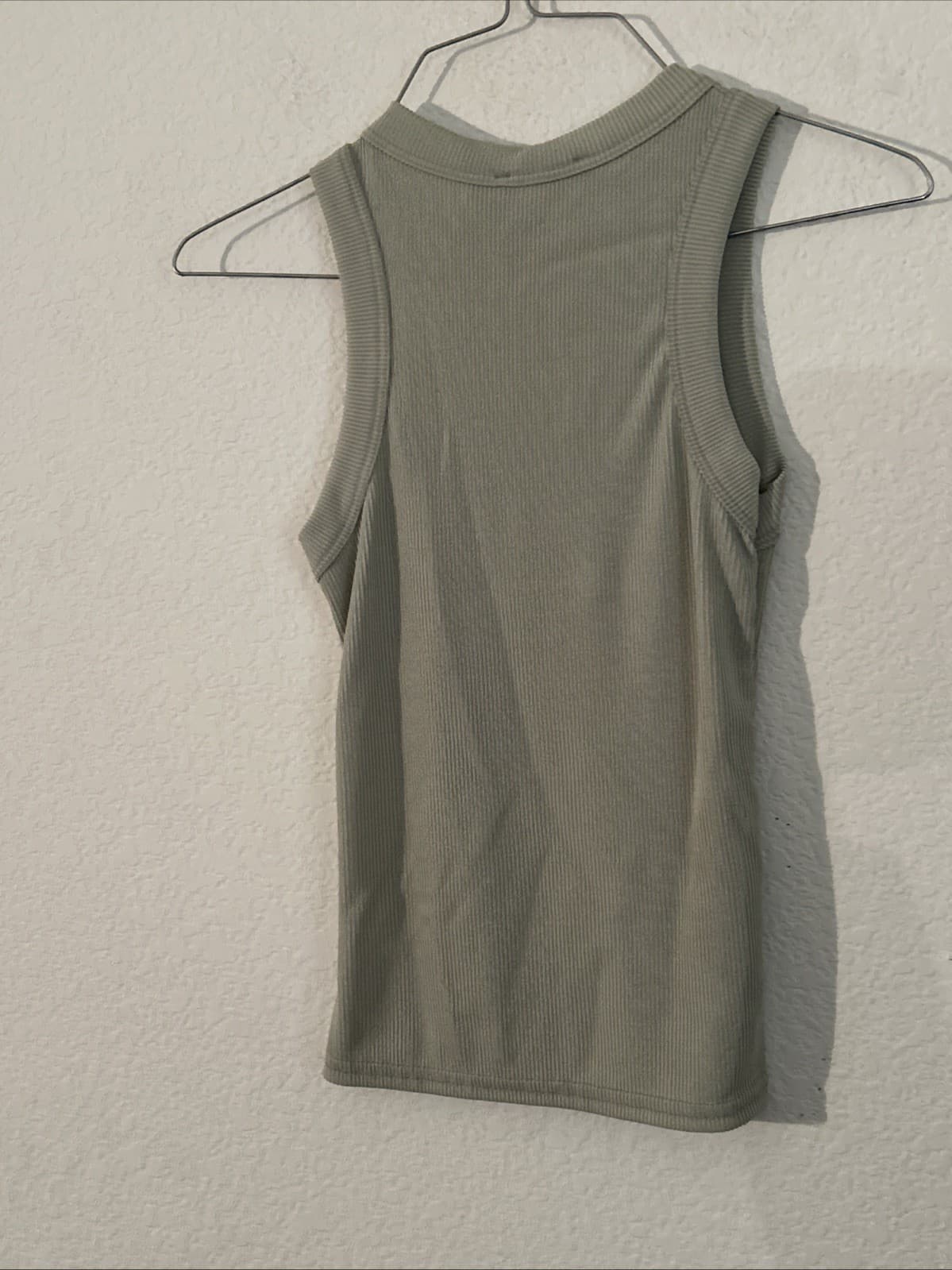 Women’s Size 4 Tank Top Green Boohoo New - Thumbnail 3