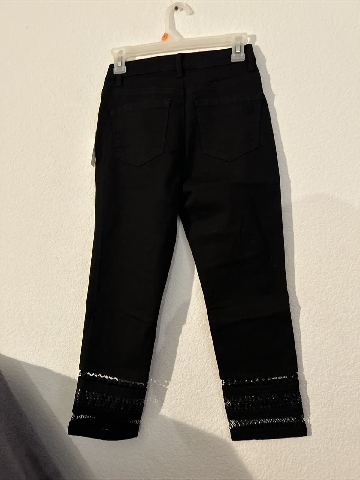 Diane G Women’s Pants Black Size 0P NWT - Thumbnail 3