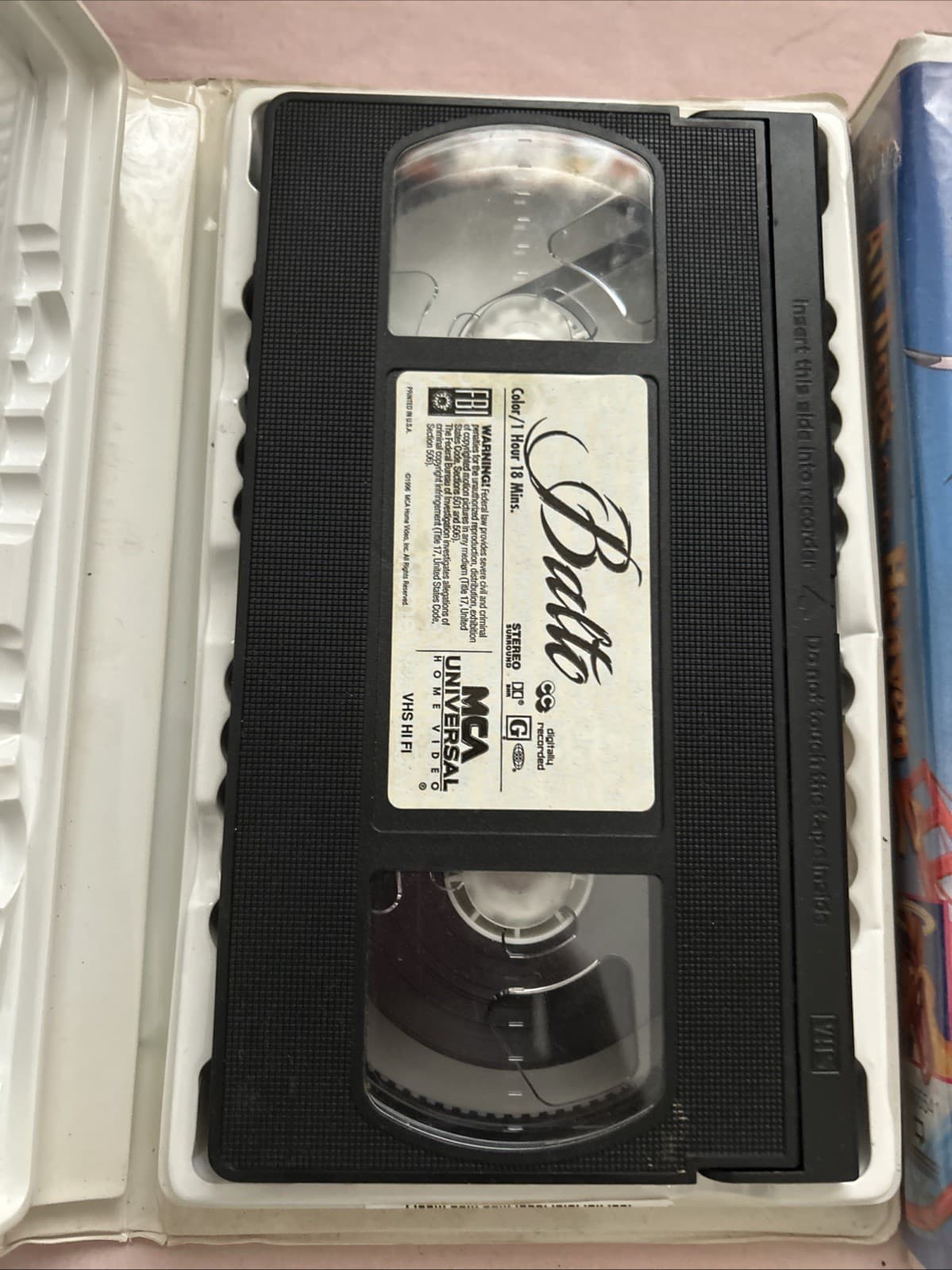 Lot Of 4 Kids Vhs Barton, The Land Before Time V & VI, All Dogs Go To Have 2 - Thumbnail 4