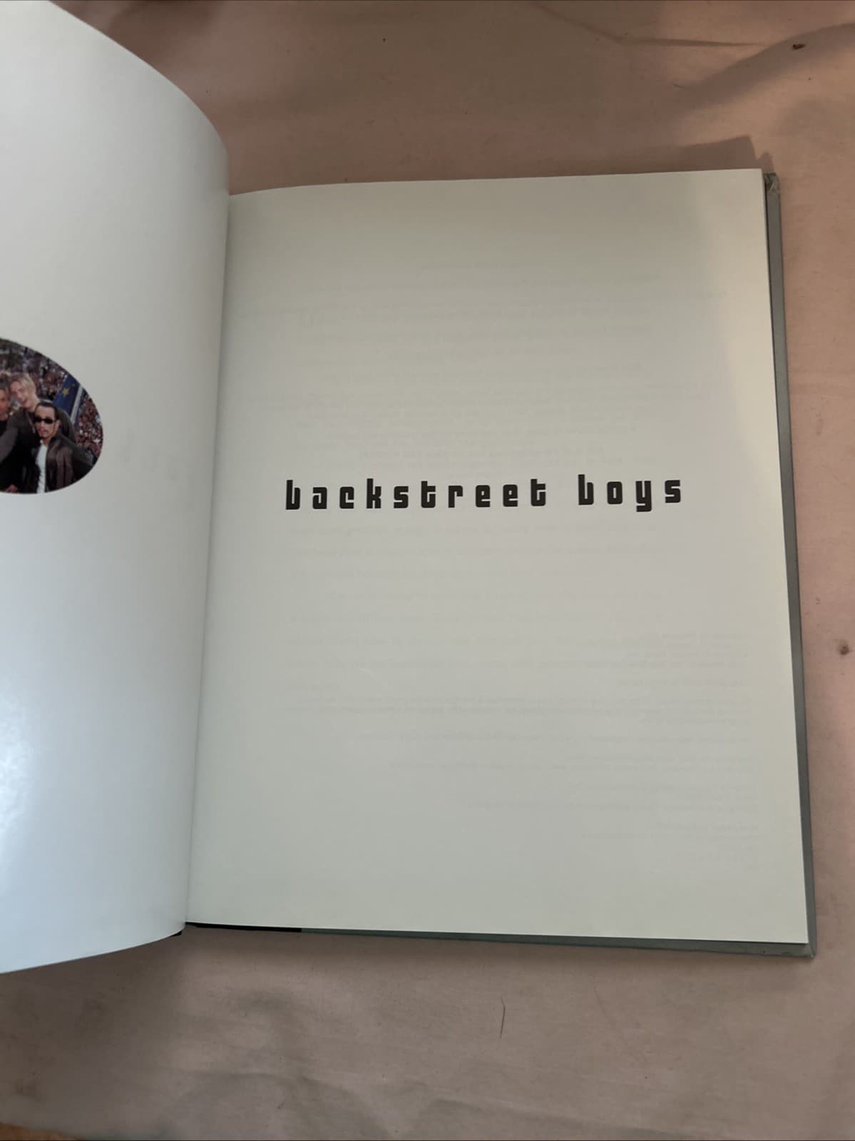 Backstreet Boys : The Official Book by Andrea Csillag (2000, Hardcover) - Thumbnail 6
