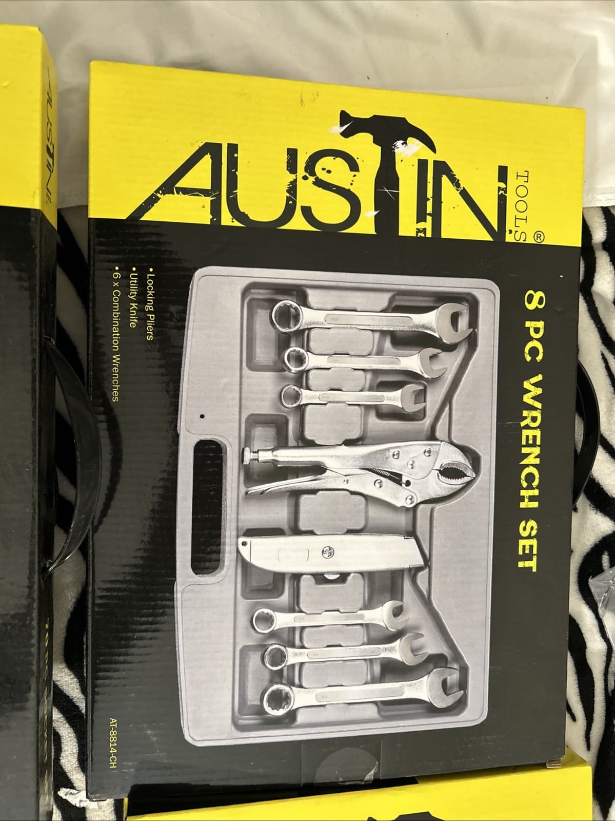 Austin Tools Lot Of 3 8 Pc Wrench Set, 70 Pc Socket Set And 20 Pc Driver Set New - Thumbnail 3