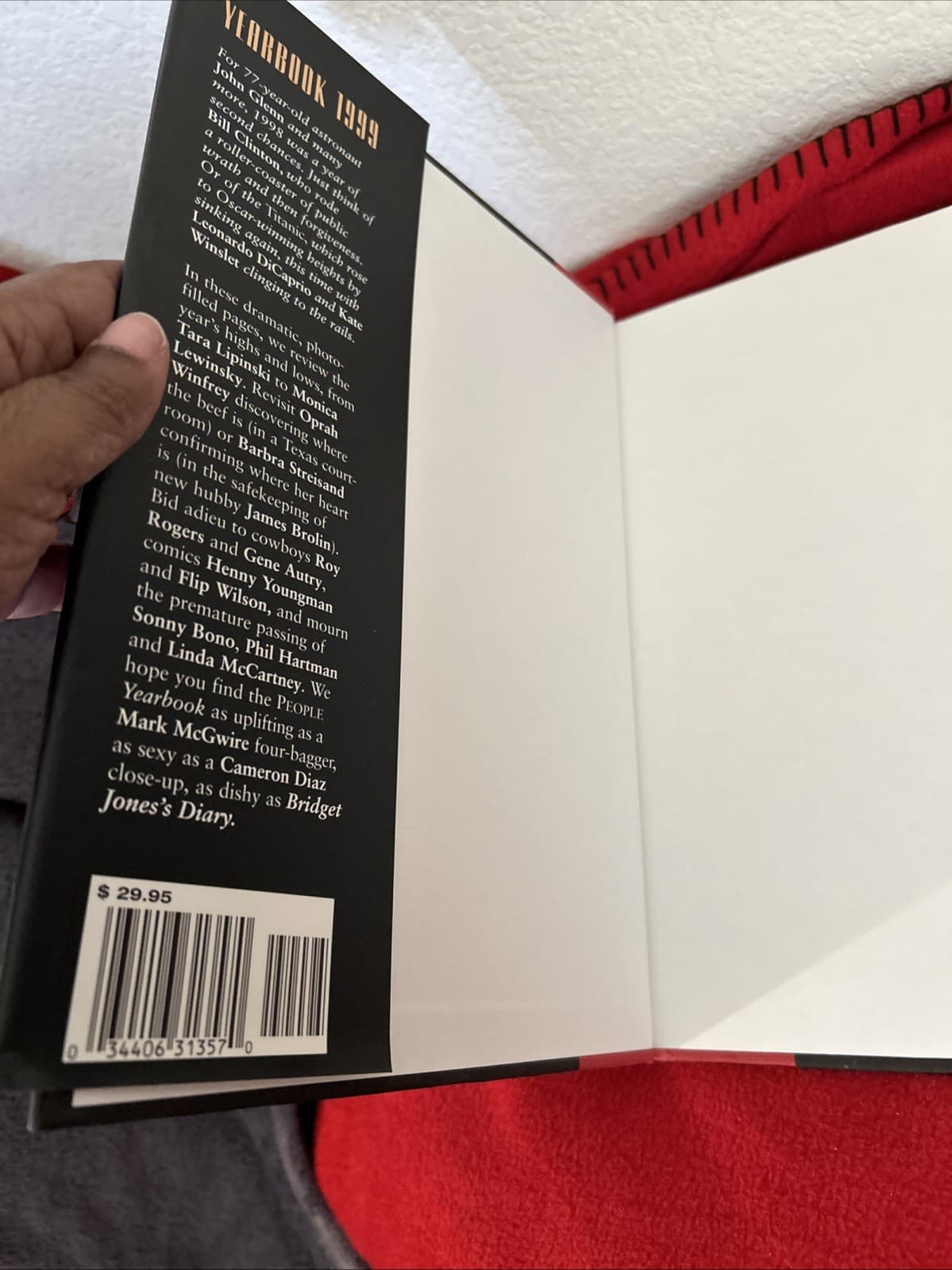 People Yearbook 1999 by People Books Editors Time Inc. (1999, Hardcover) - Thumbnail 3