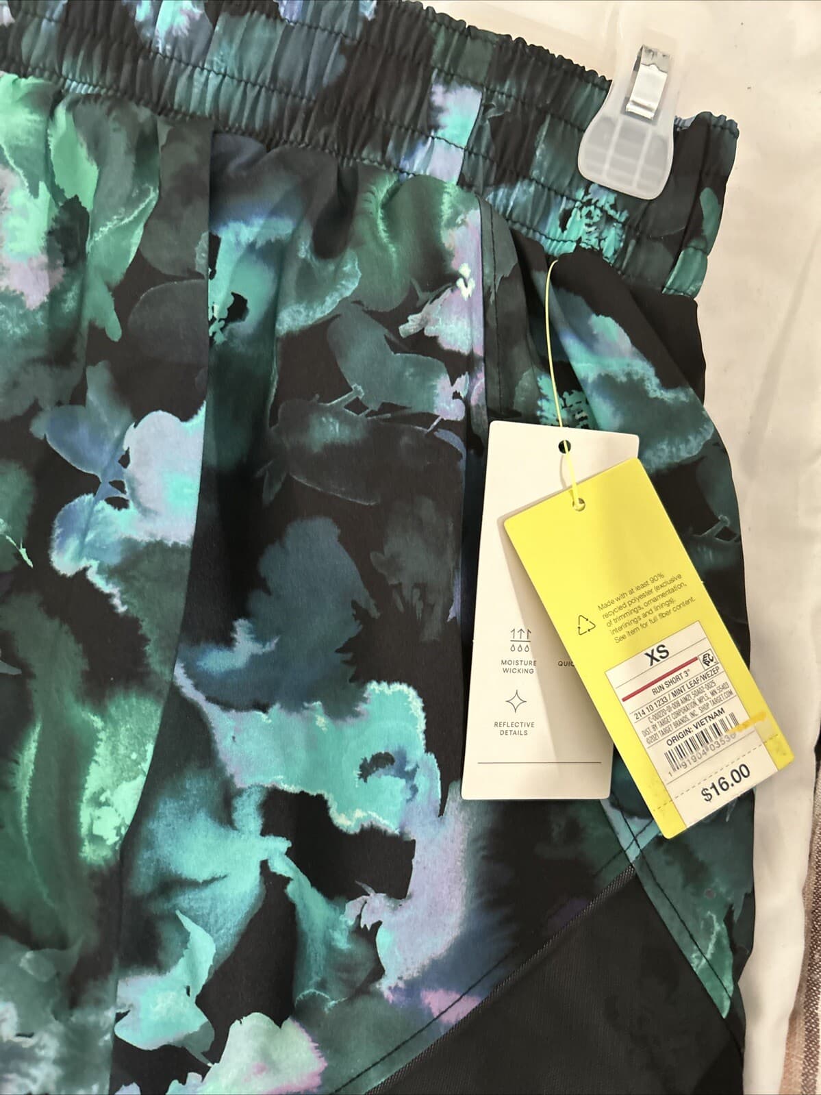 All In Motion Women’s Size XS Mint Leaf Mid Rise Run Running Shorts - Thumbnail 2