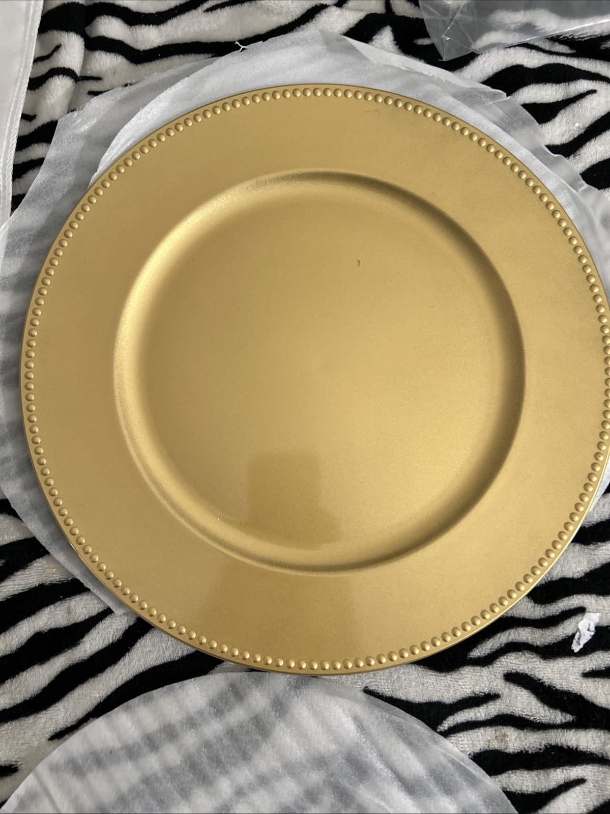 Lot of 5 3 Greenbrier 13" Gold And 2 Red Decorative Plates New - Thumbnail 4