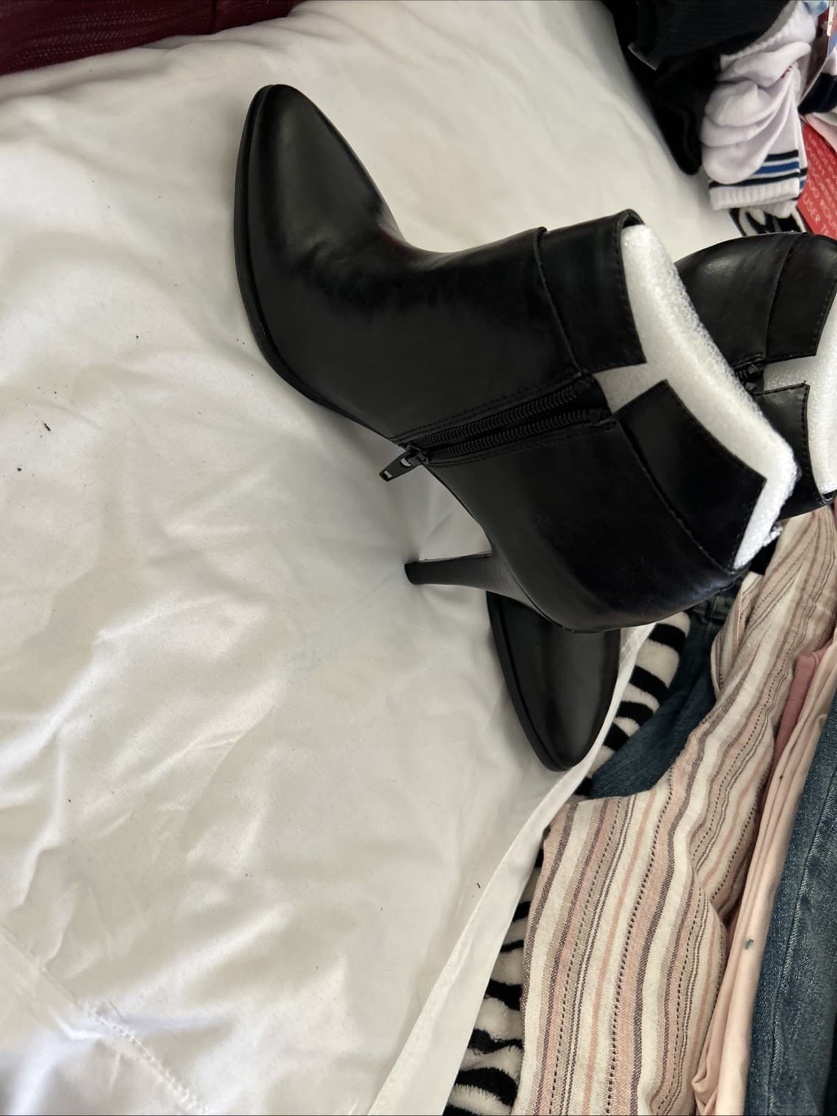Women’s Black Equinox Boots Size 8M New Carlos By Carlos Santana - Thumbnail 3