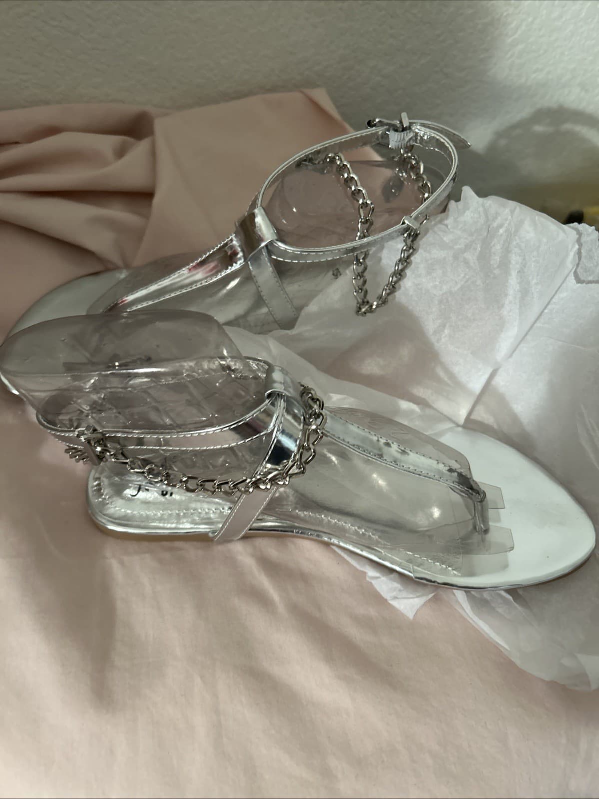 Women’s Shiny Silver Sandal New Sheikh 6 1/2 - Thumbnail 2