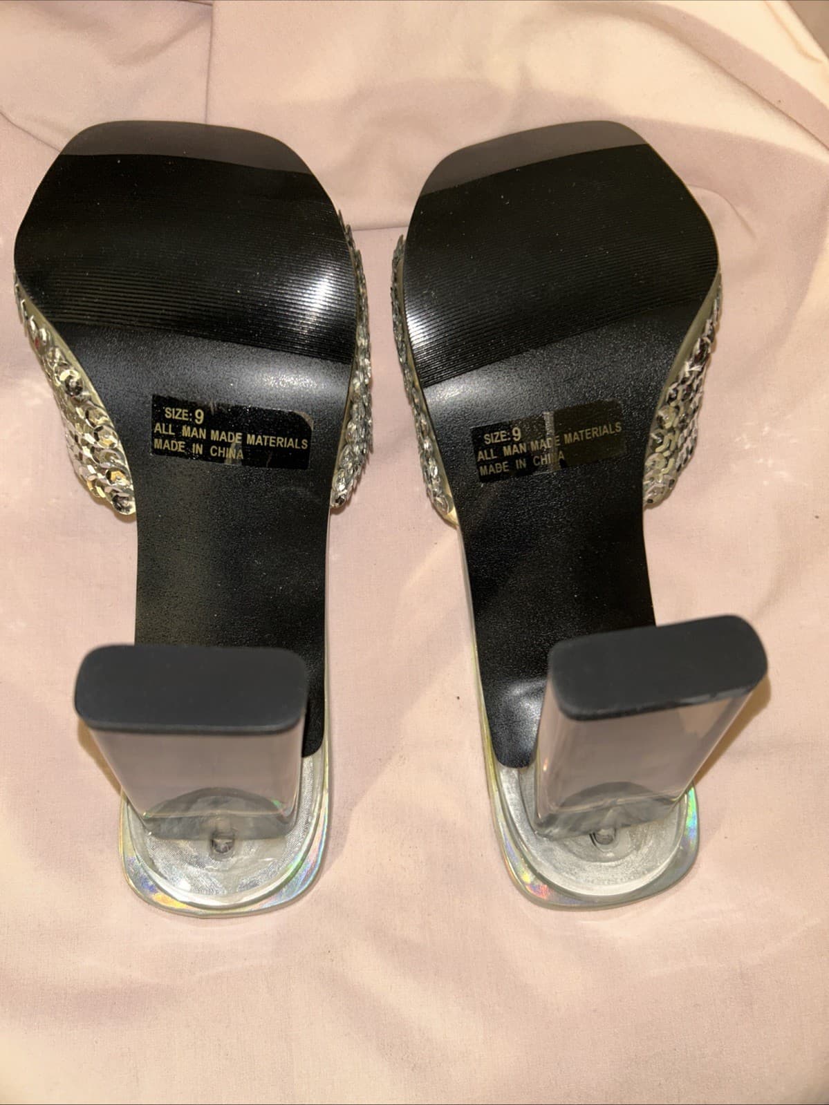 Women’s Splash Fashion Footwear Size 9 Clear Silver Pump - Thumbnail 3