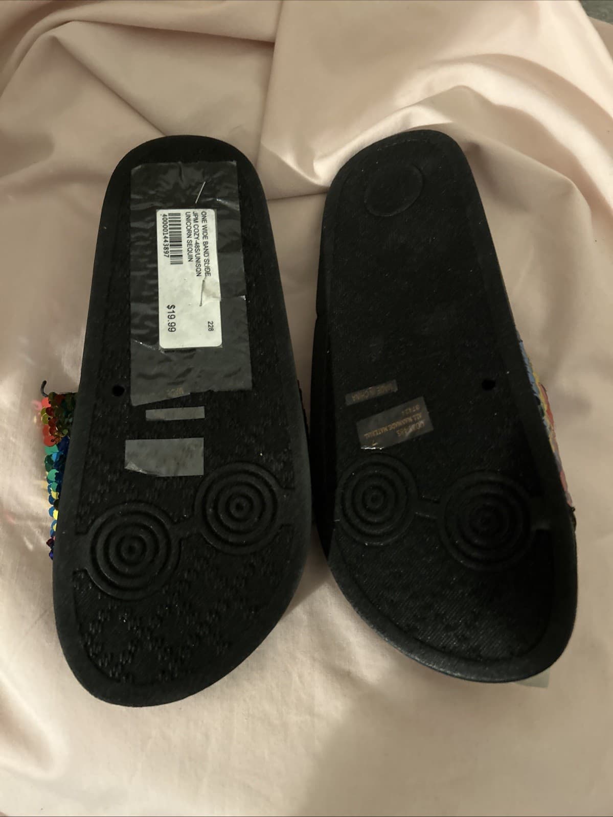 Women’s One Wide Band Slide Unicorn Sequin Size 7 New Bamboo - Thumbnail 3