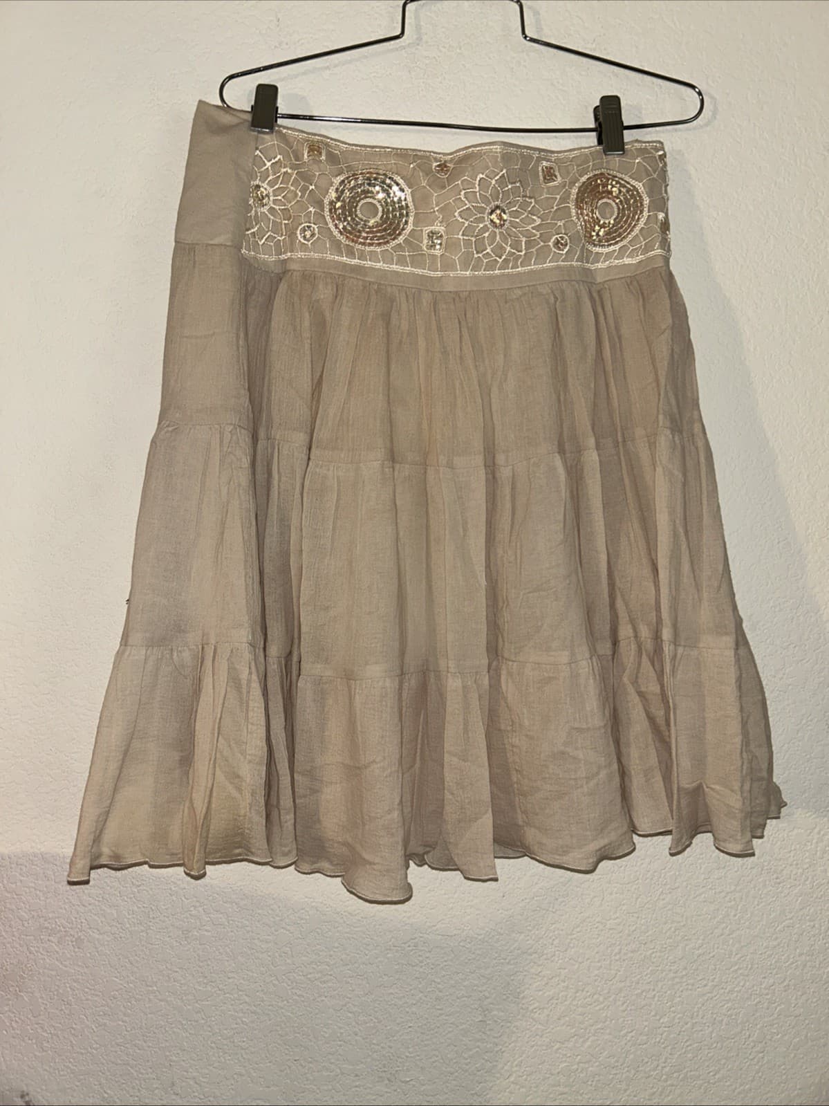 Women’s Medium Flared Beige Skirt NWOT Agaci Too