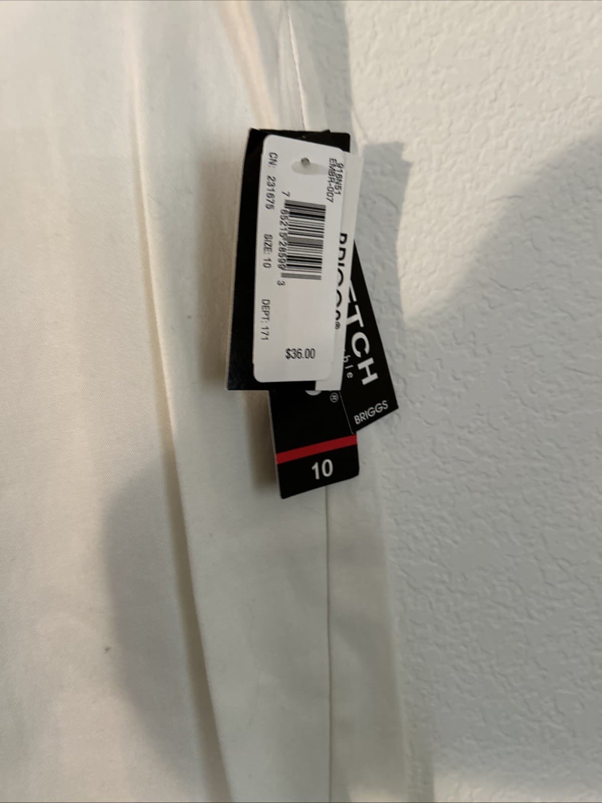 Women’s Cropped Length Capri NWT Briggs New York Size 10 White Stretch NWT - Thumbnail 5