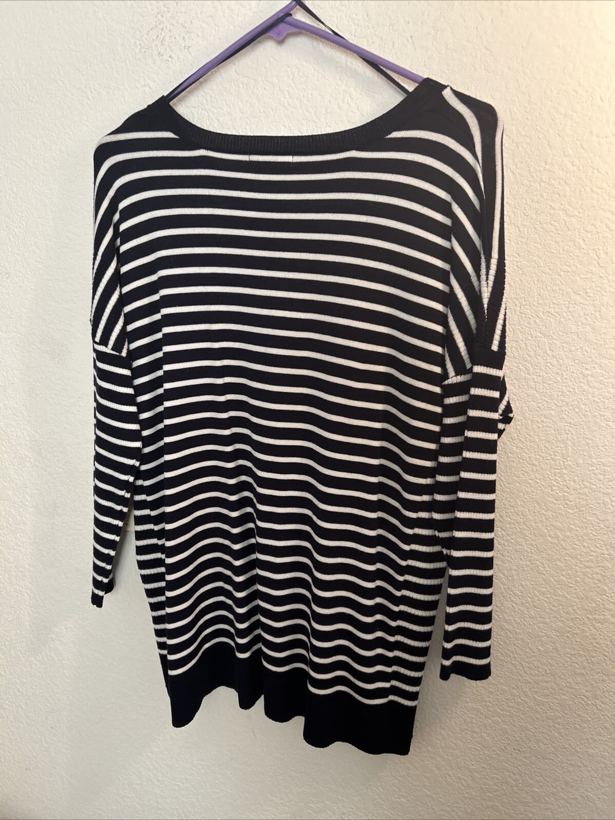 Women’s Sweater Small Blue And White Margaux & Ellie NWT - Thumbnail 3