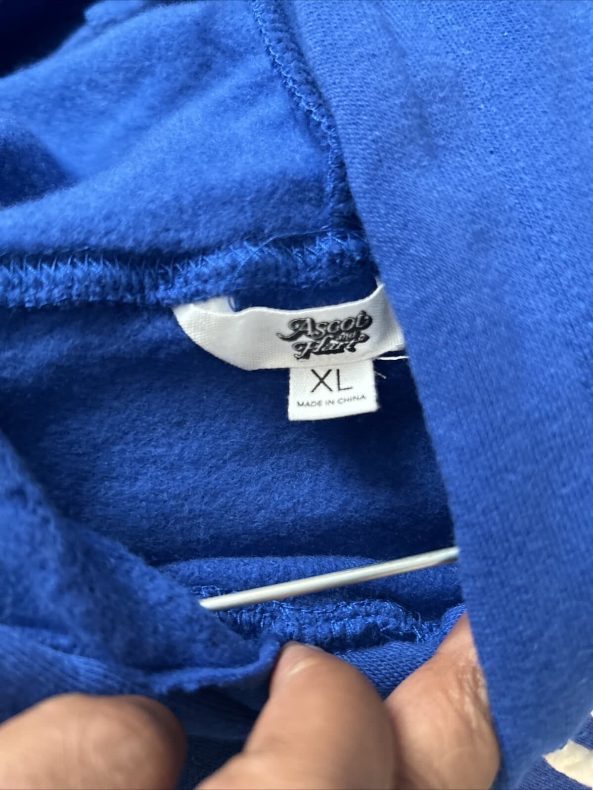 Ascot And Hart Xl Blue Hooded Sweatshirt NWT Unisex - Thumbnail 3