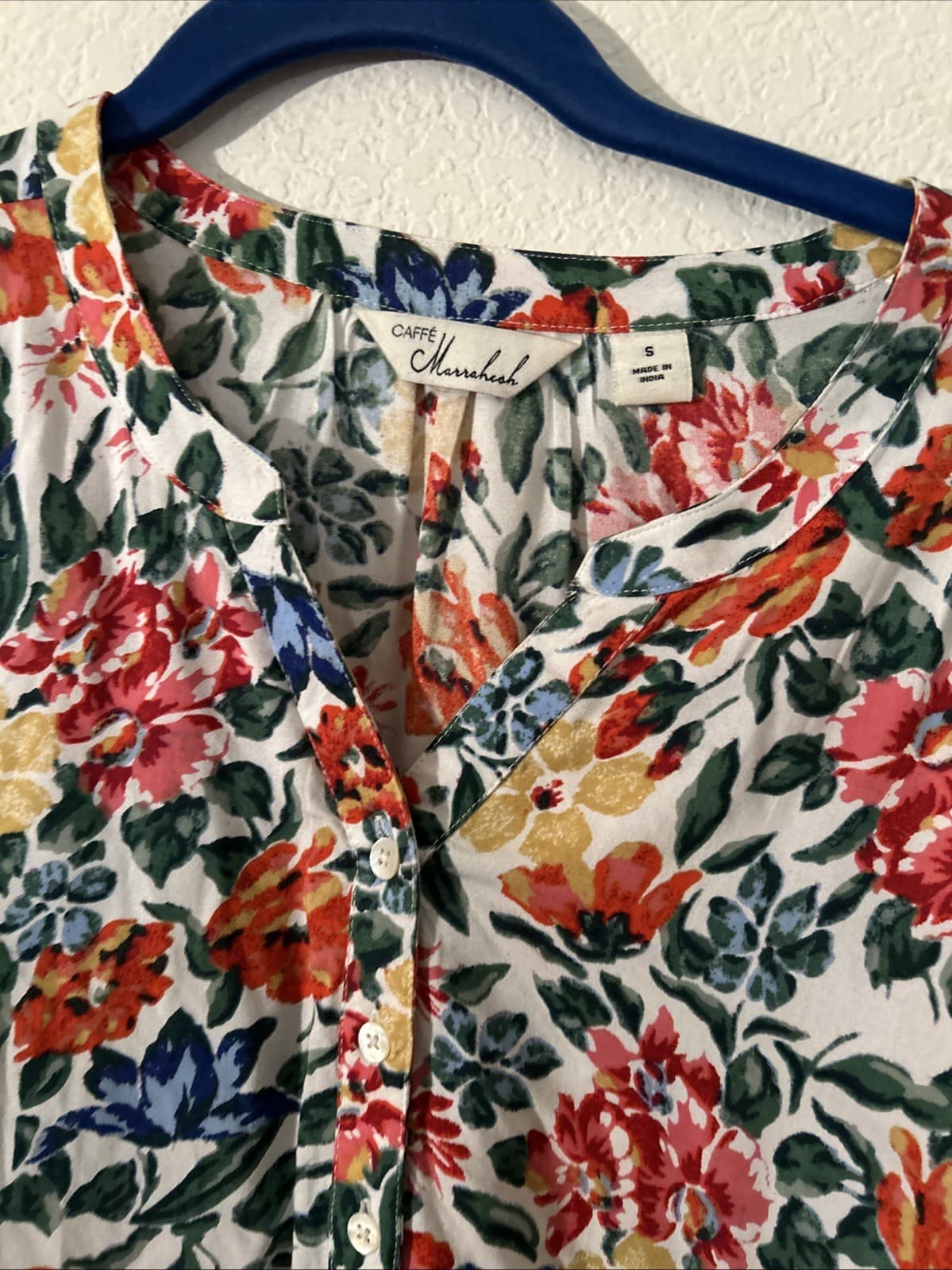 Women’s Small Caffe Top Floral NWT Short Sleeve - Thumbnail 2