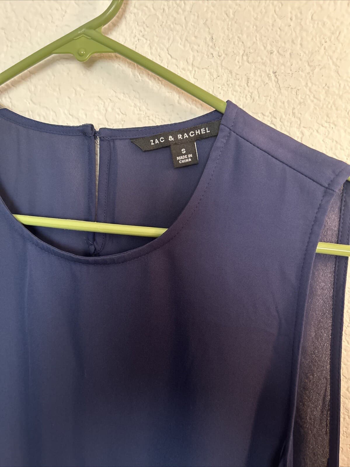 Women’s blue small tank top Zac and Rachel knew without tag - Thumbnail 2