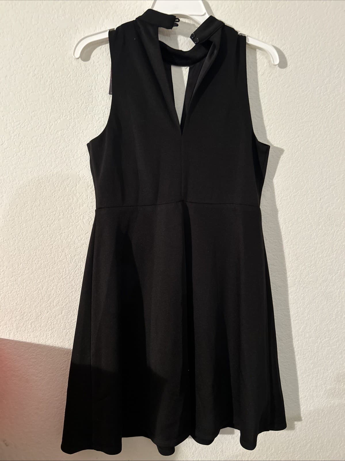 Women’s Black Large Dress Soprano NWT - Thumbnail 2