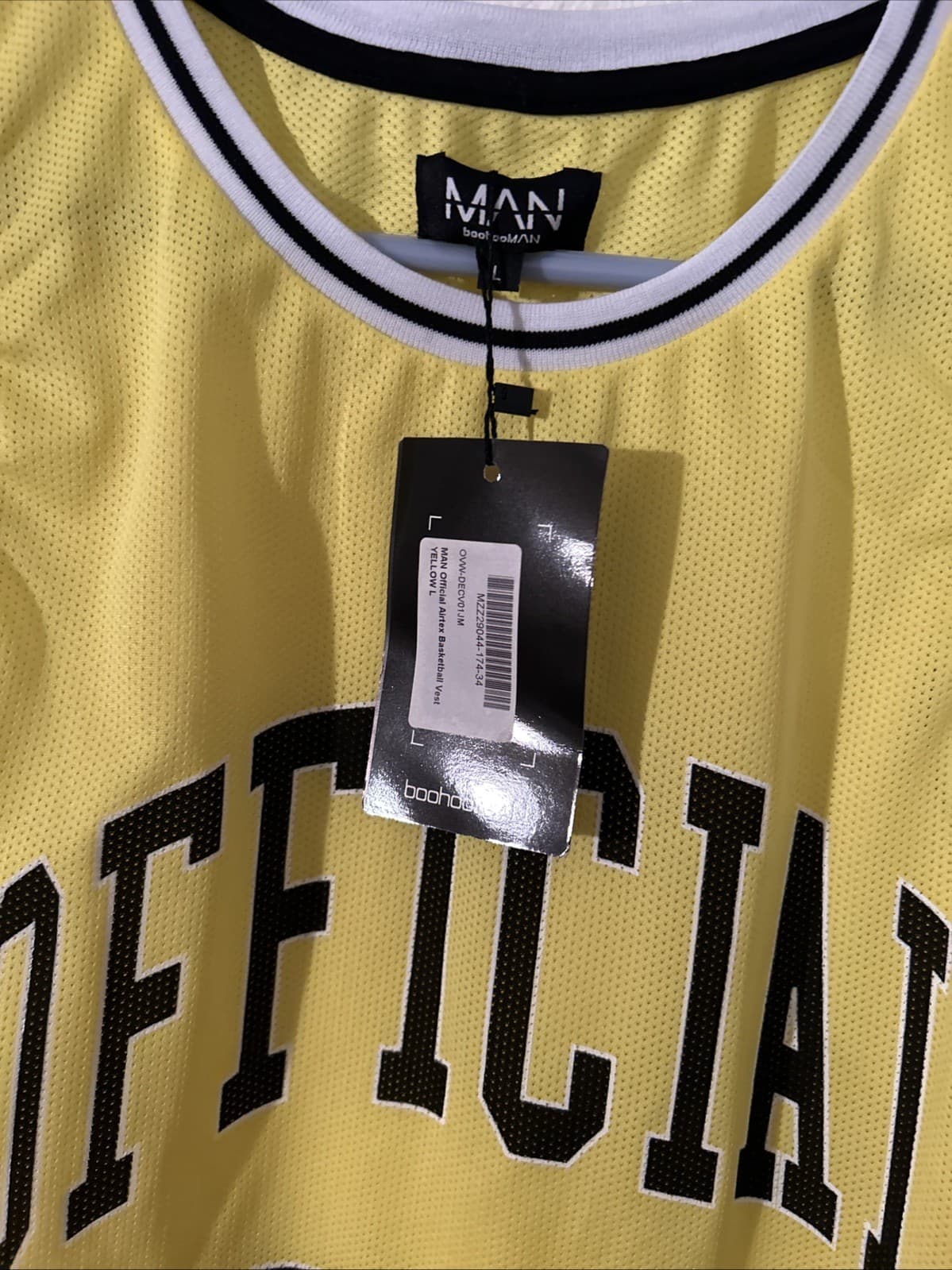 Men Large Official Jersey Large Man Boohoo man NWT - Thumbnail 3