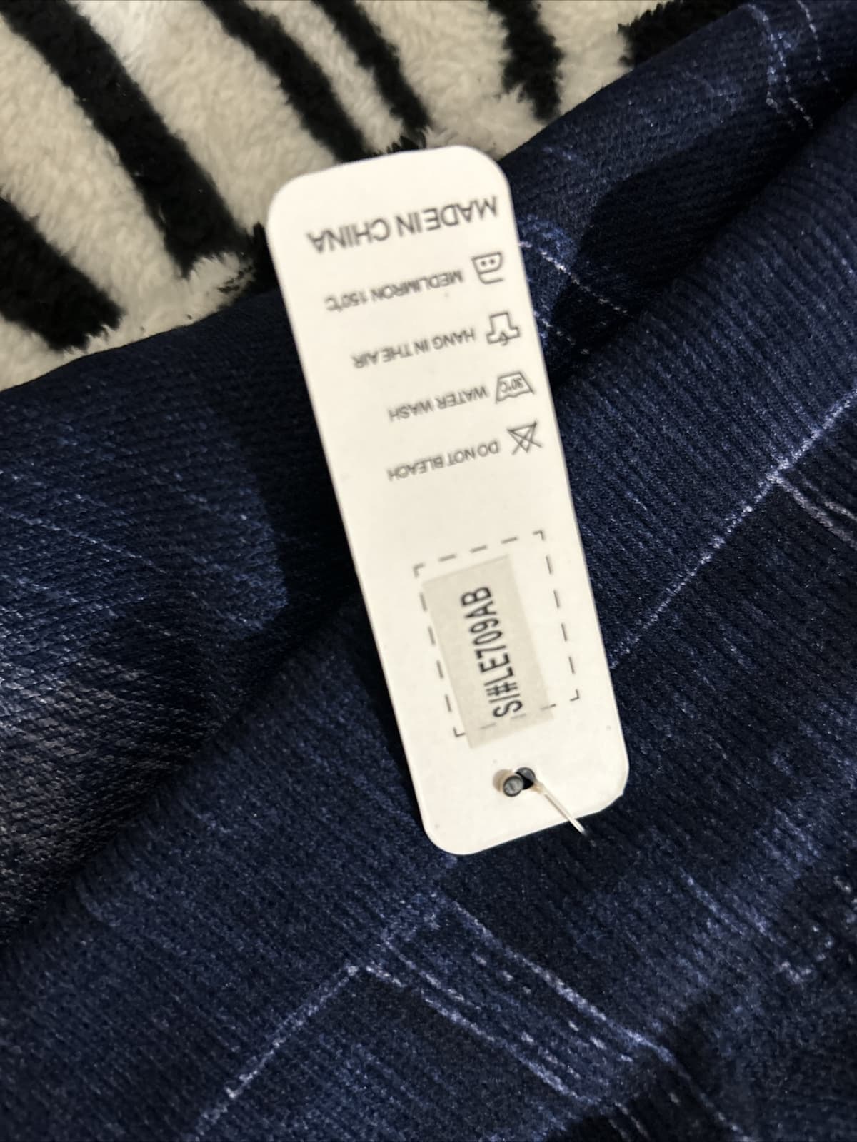 Women’s Verta Blue Leggings NWT One Size Fits Most - Thumbnail 2