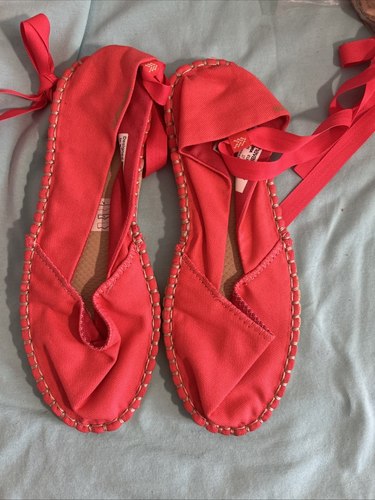 Havaianas Alpargatas (Espadrilles) Coral Size 6 New