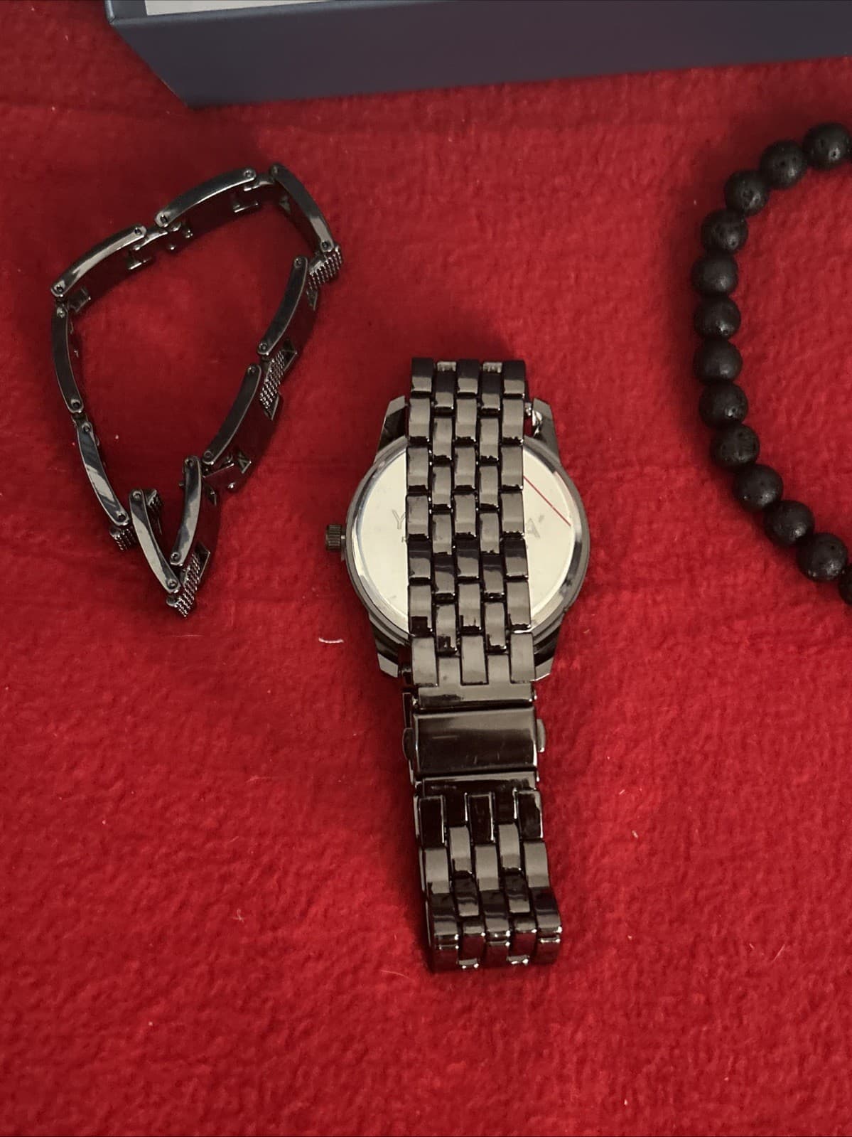 Men’s Yaamava Watch Set New 3 Piece Black New in box - Thumbnail 7