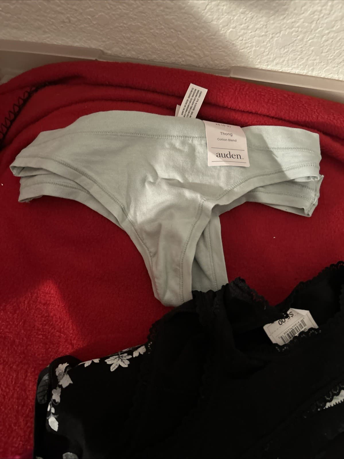 Lot Of 6 Women’s Assorted Underwear/Thongs New Size XS 0-2 - Thumbnail 5