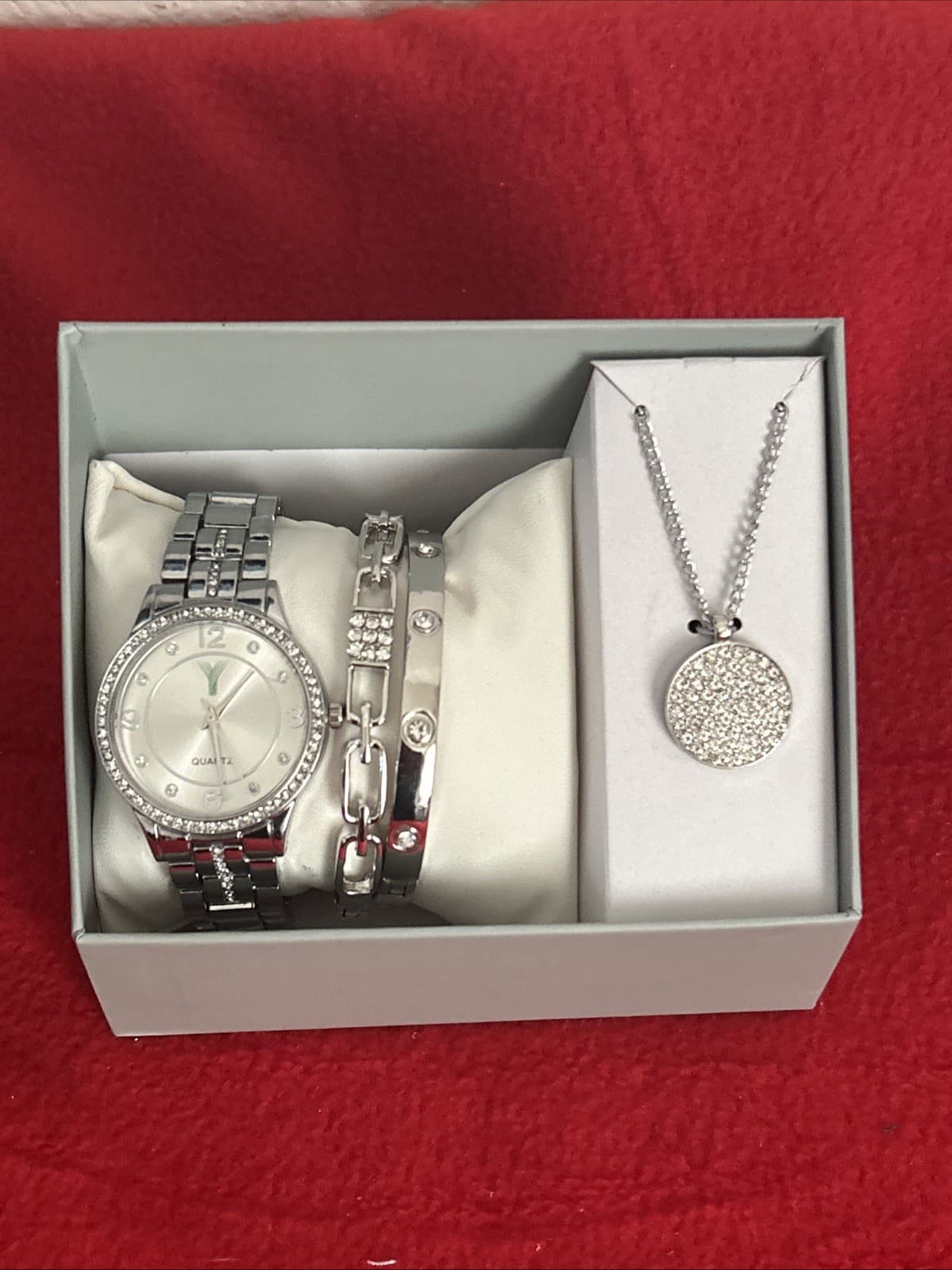 Women’s Yaamava 4 Piece Women’s Watch Set Nib - Thumbnail 2