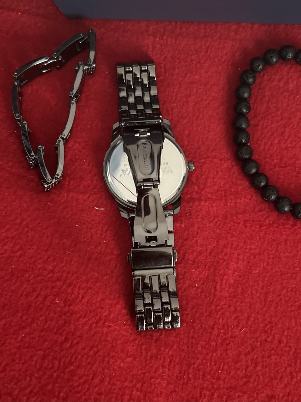 Men’s Yaamava Watch Set New 3 Piece Black New in box - Thumbnail 8