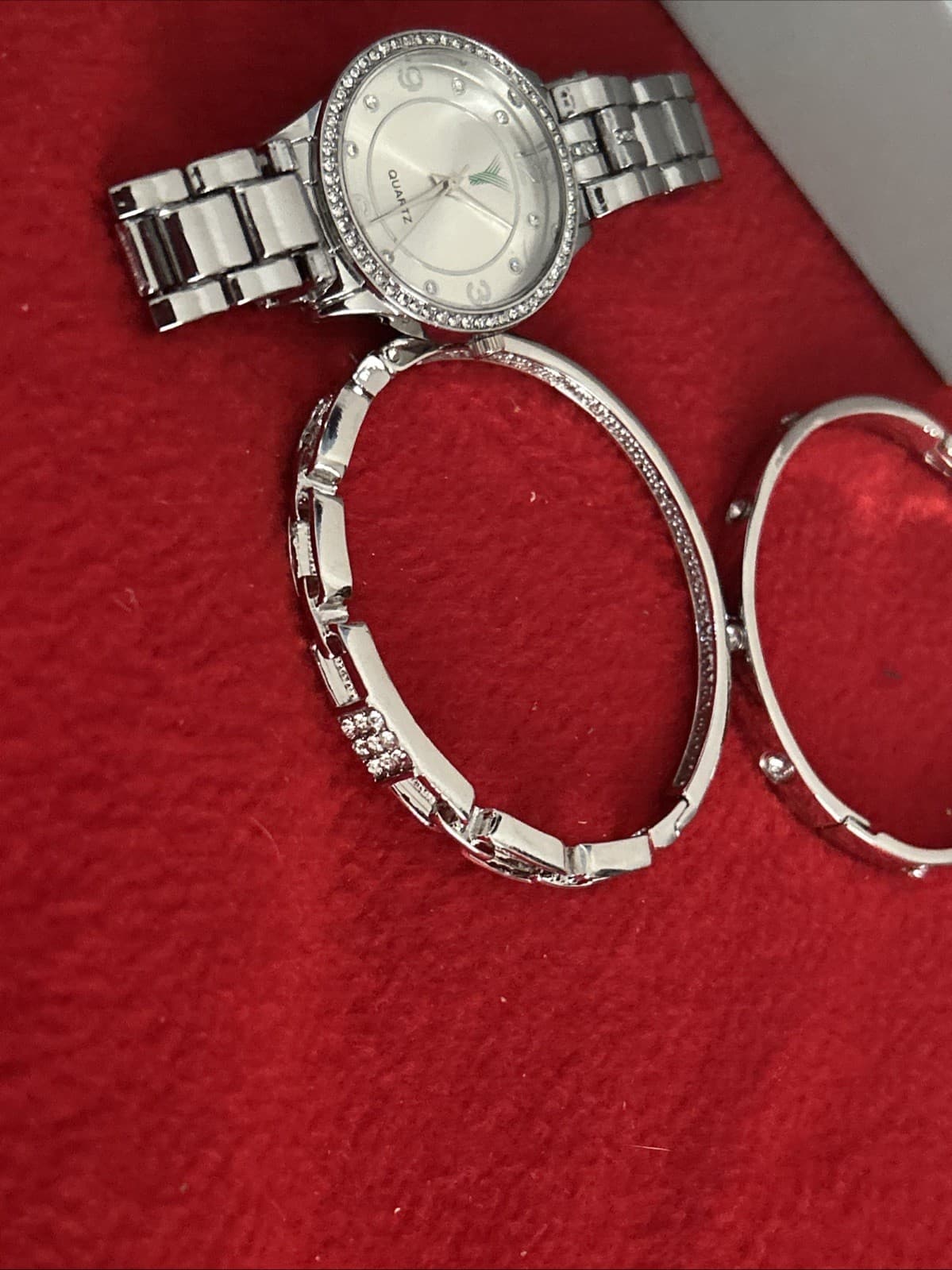 Women’s Yaamava 4 Piece Women’s Watch Set Nib - Thumbnail 6