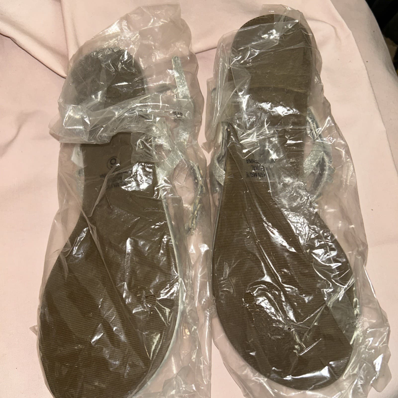 womens silver glitter sandal size 6 new - Thumbnail 2