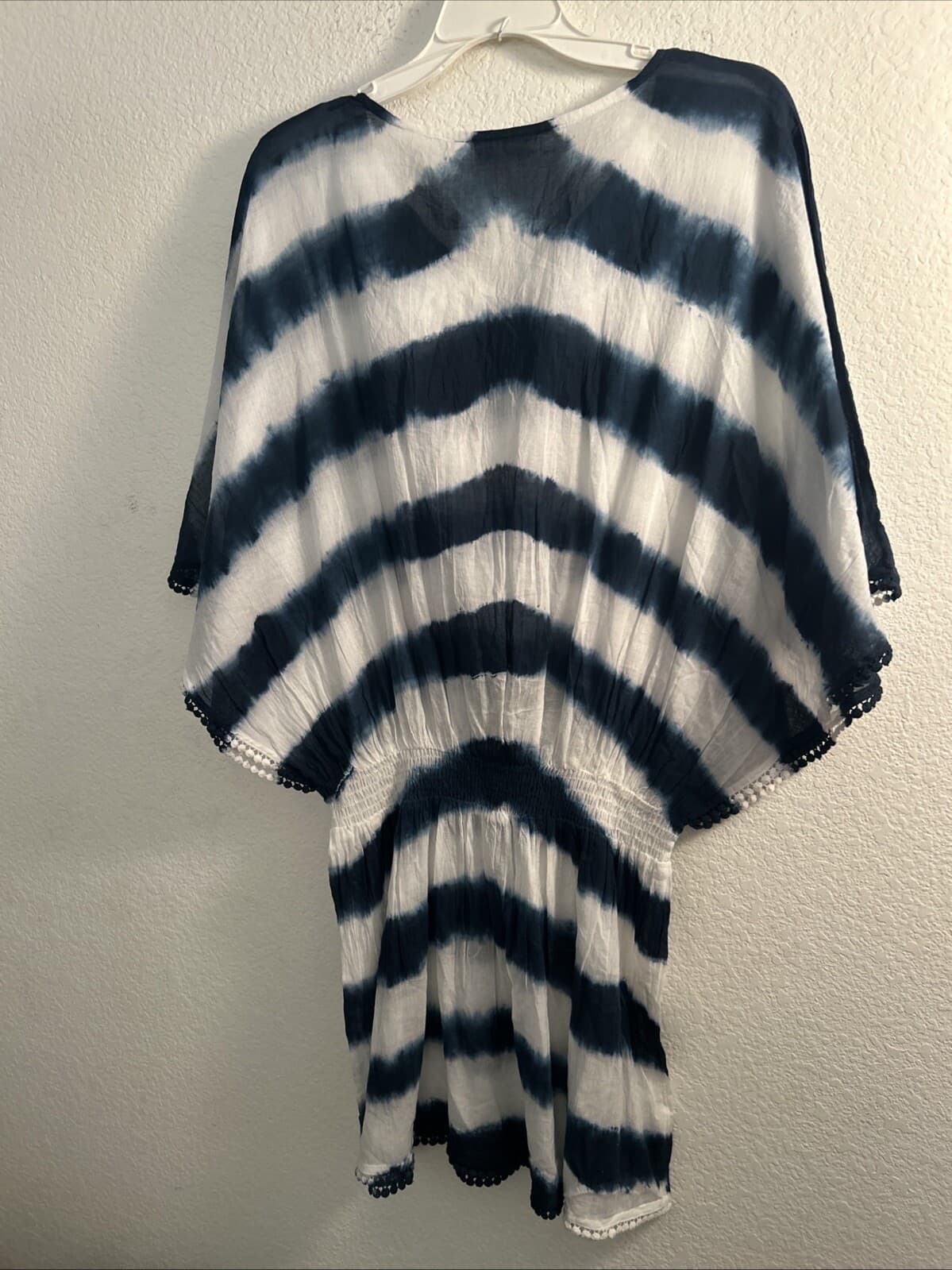 Women’s Basketball Me Size Blue Sam Cover Up NWT - Thumbnail 3
