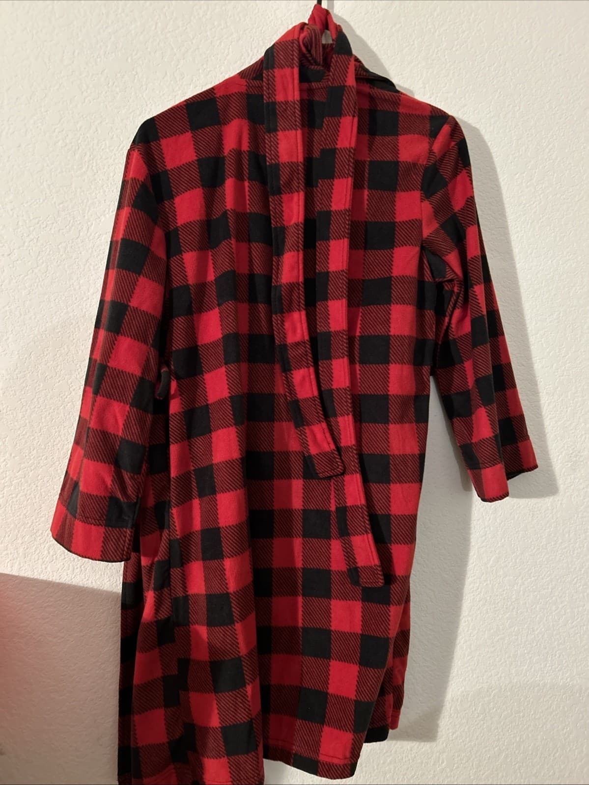 Wondershop Kids Red Buffalo check robe Size 22 - Thumbnail 4