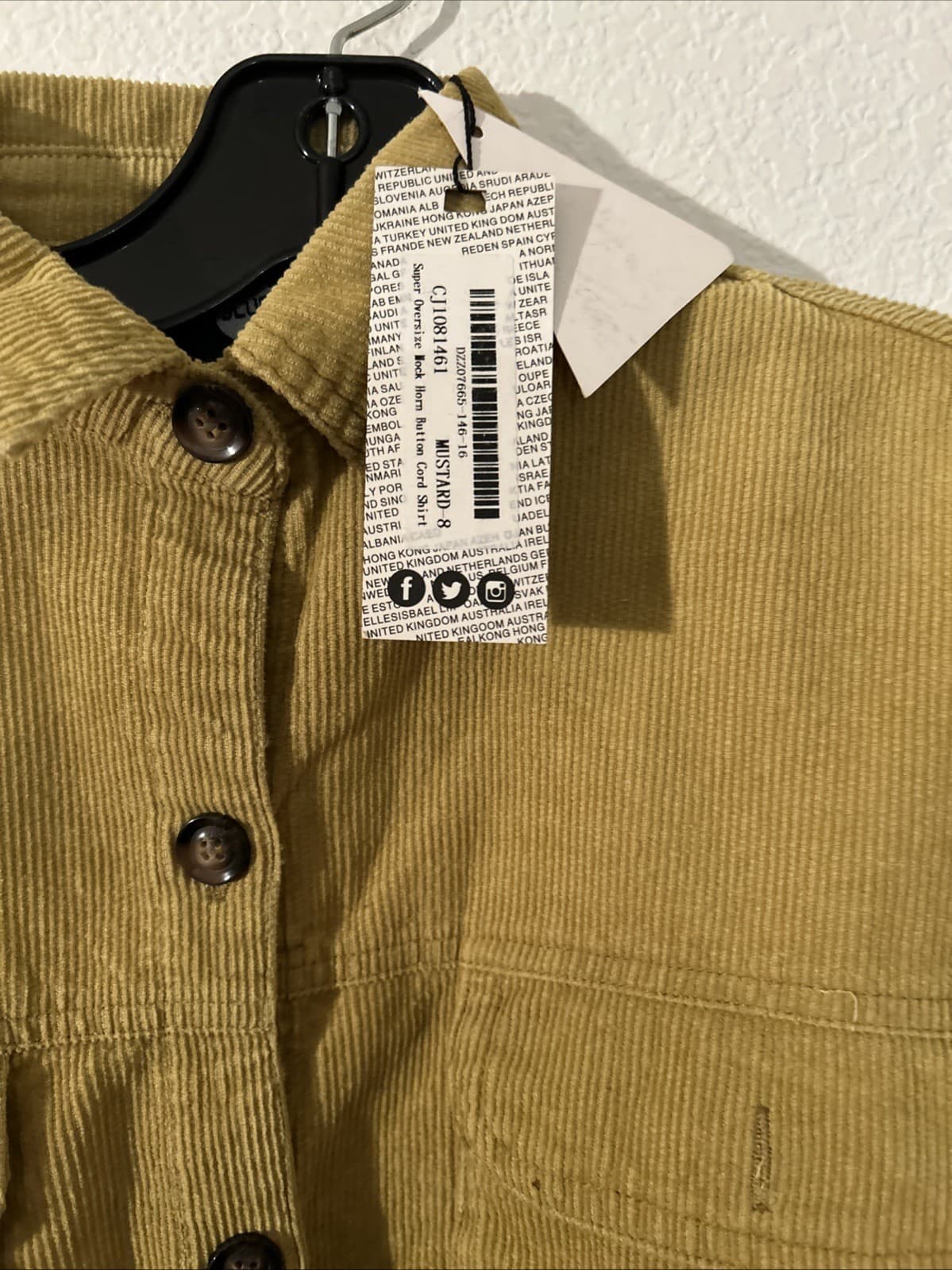 womens corduroy Shirt Size 8 Mustard NWT Boohoo - Thumbnail 2