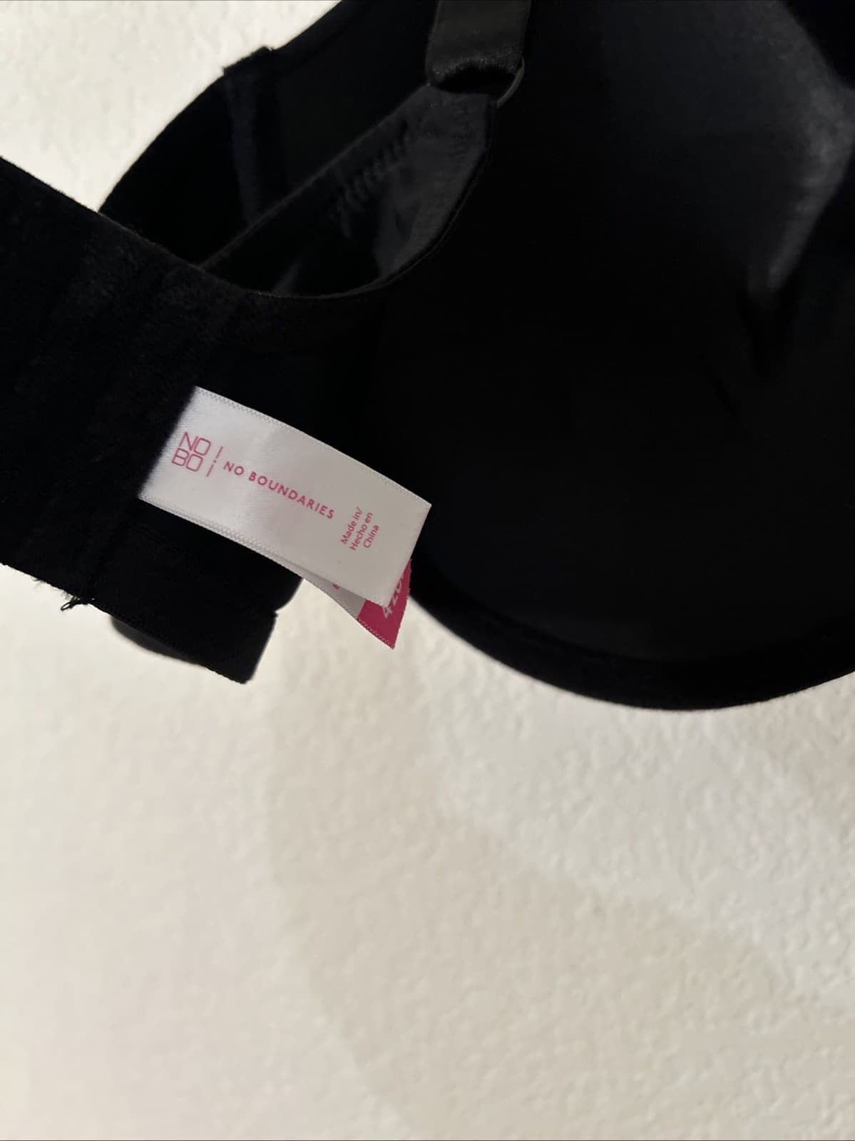 No Boundaries T-Shirt Bra 42DD Black Adjustable Straps Supportive Fit Solid NoBo - Thumbnail 4