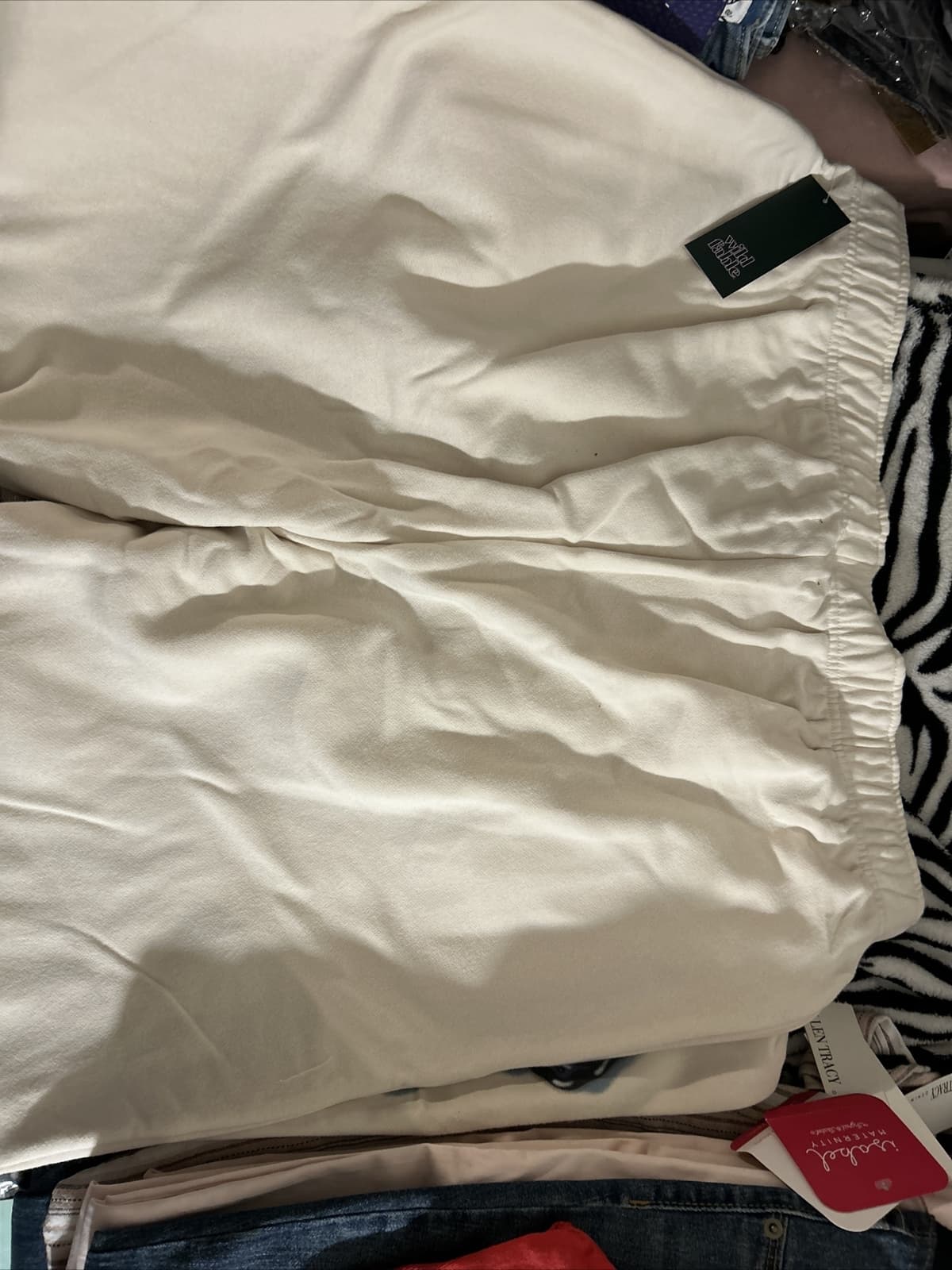 Women’s Light Beige 1x Butterfly Sweatpants - Thumbnail 5