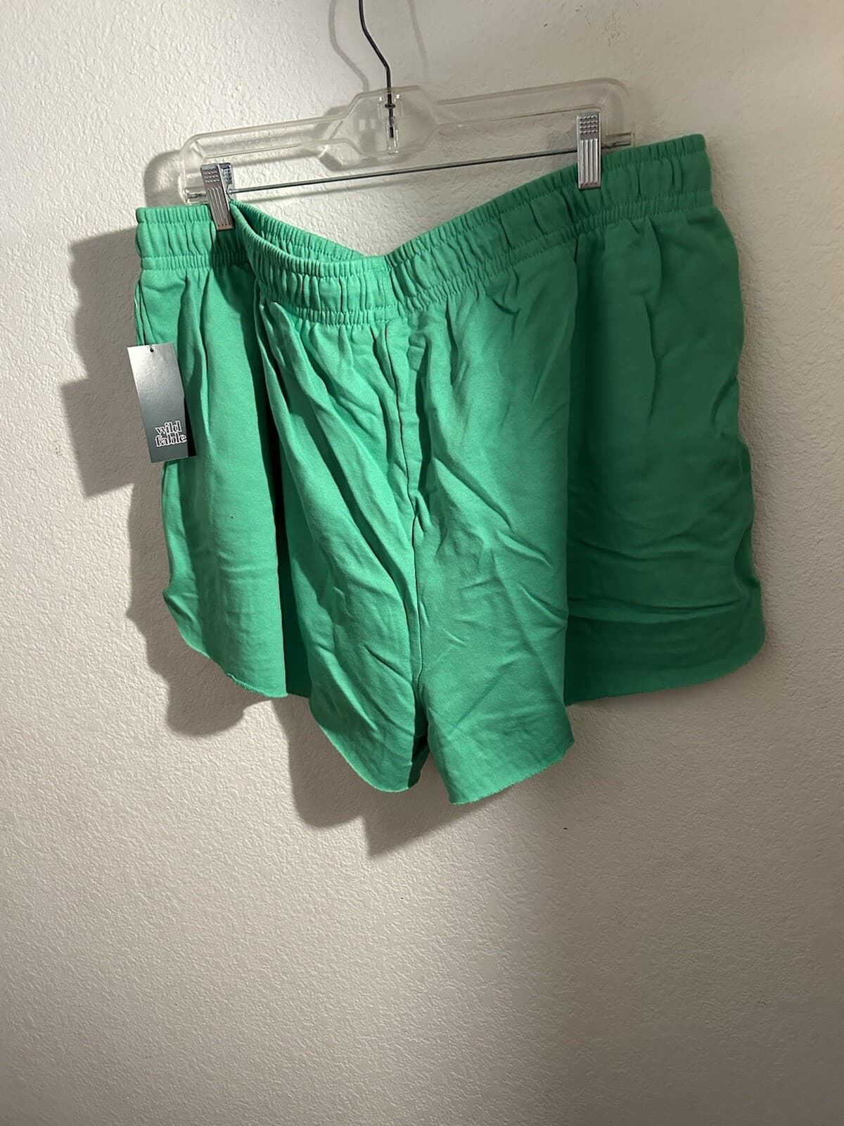 Women’s Stretch Shorts Oahu Honolulu Green Shorts NWT 2x - Thumbnail 3